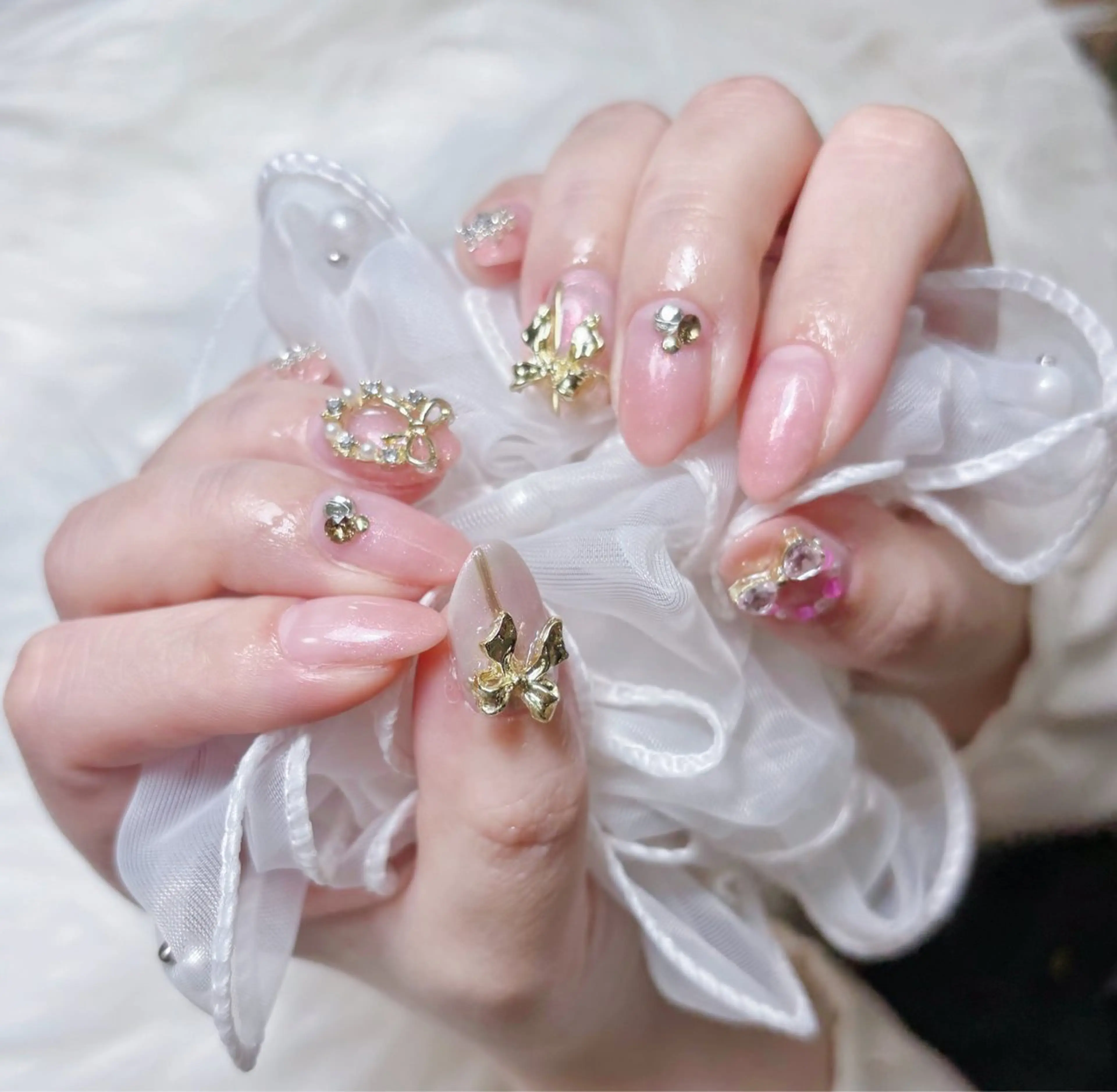 ネイル ハンドネイル 🦋y y Nail 🤍のネイルデザイン