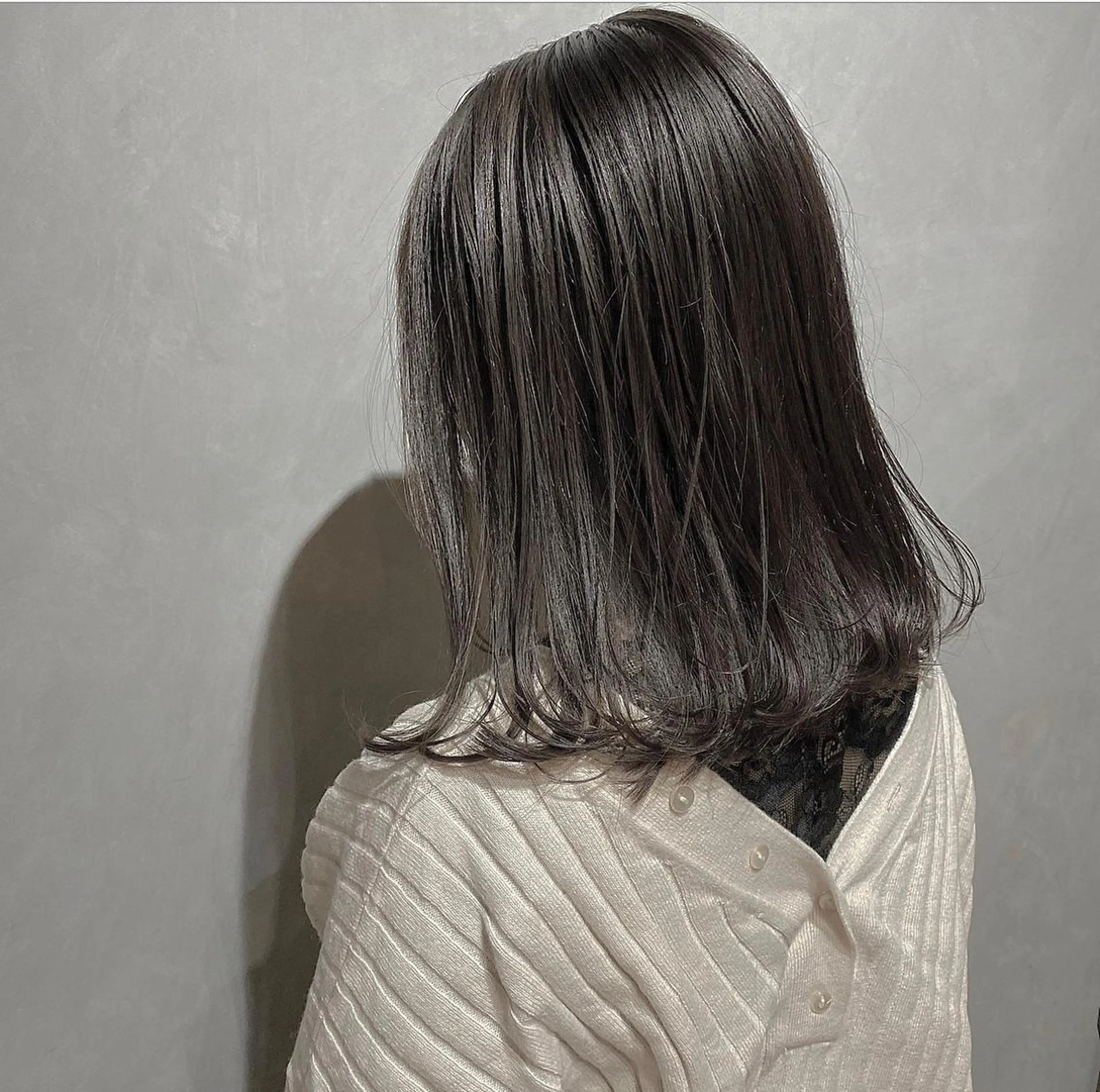 ミディアム カラー CLUTCH天王寺 西藤遥河のヘアスタイル