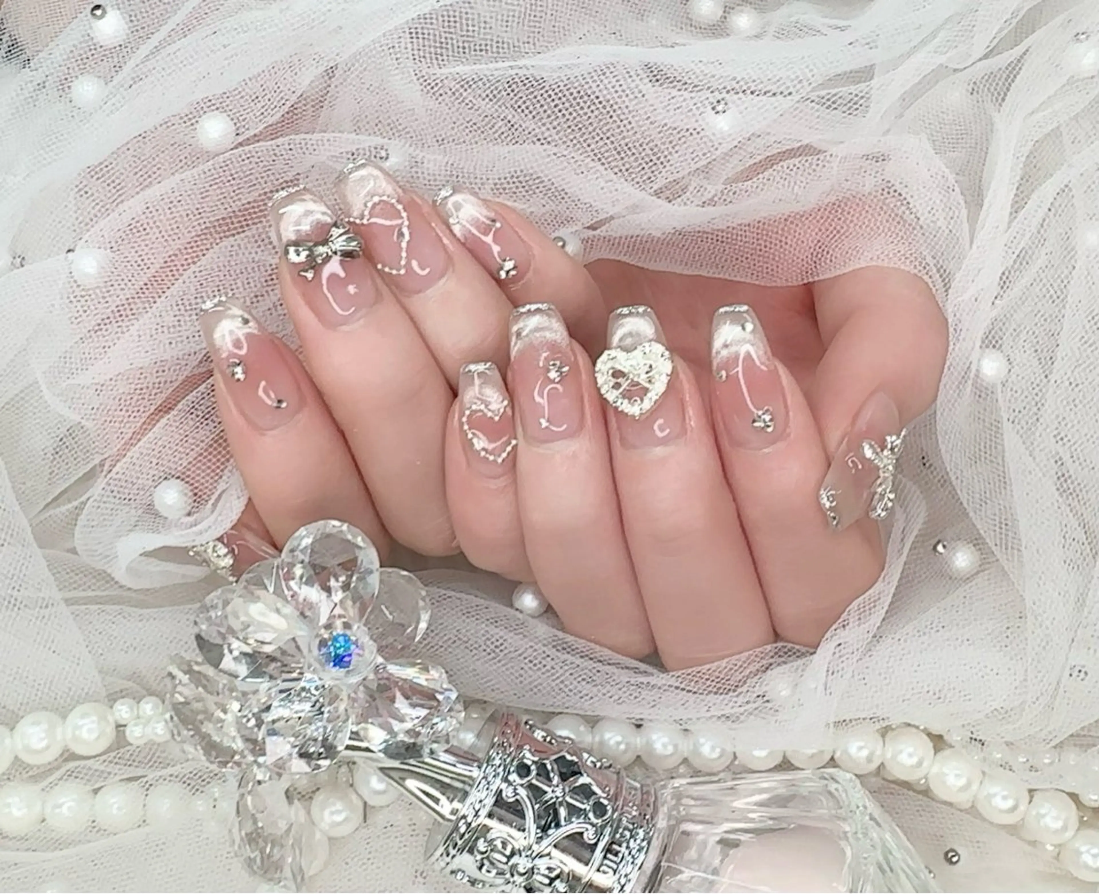 ネイル R nailsalon所属・R salonのネイルデザイン