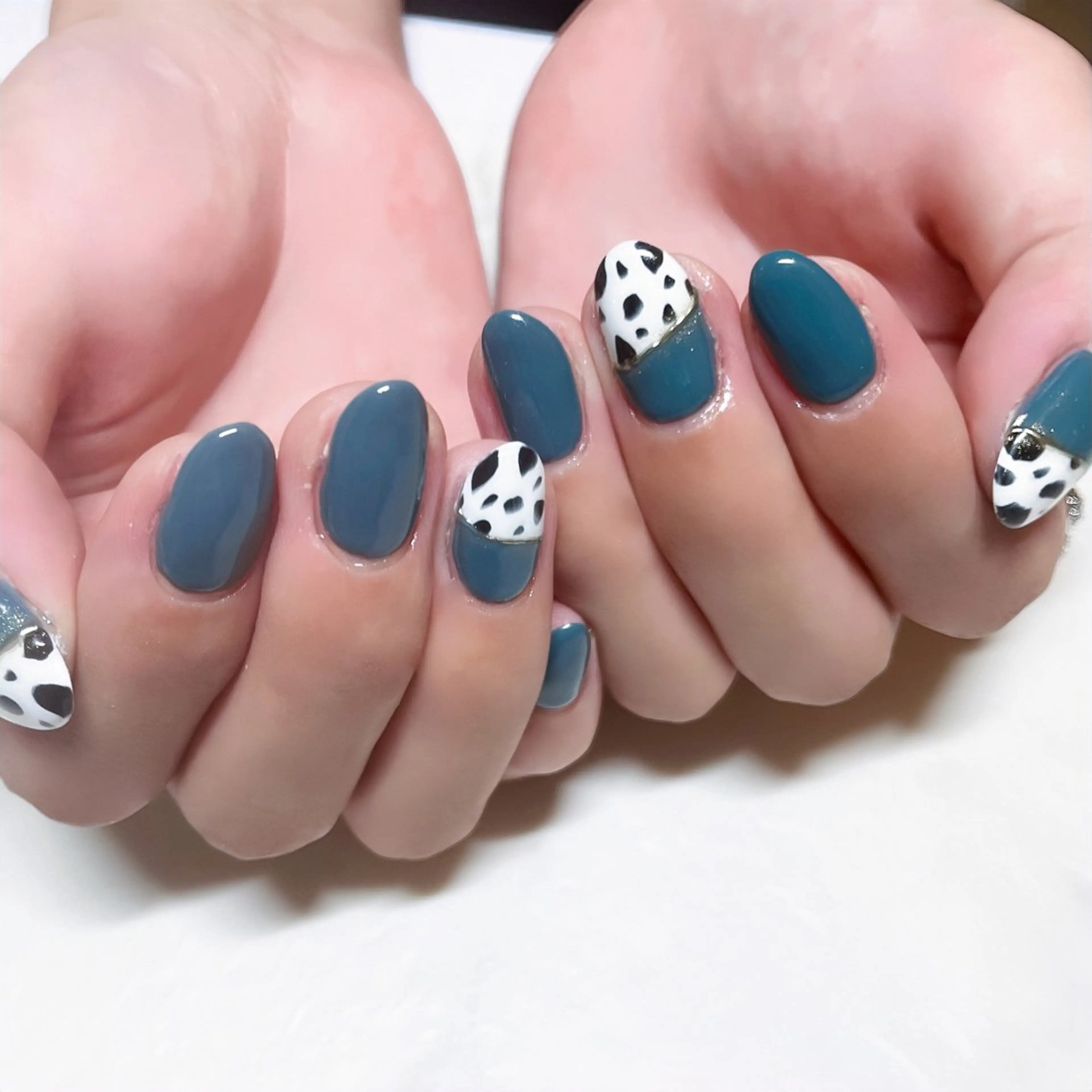 ネイル total salon fu-a'[フーア]所属・佐藤 芽衣のネイルデザイン