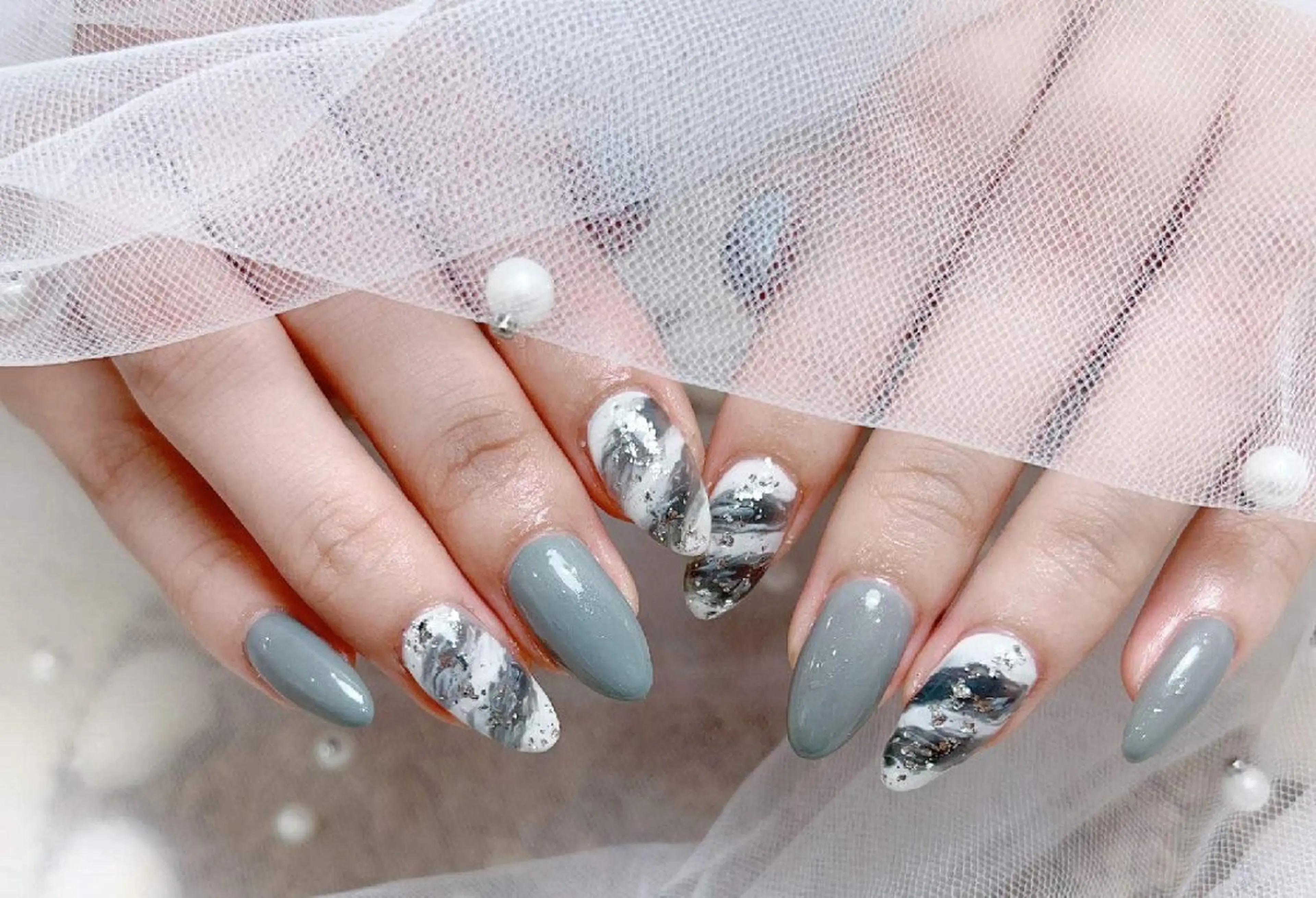 ネイル 持ち込み RiRi  ネイルサロンのネイルデザイン