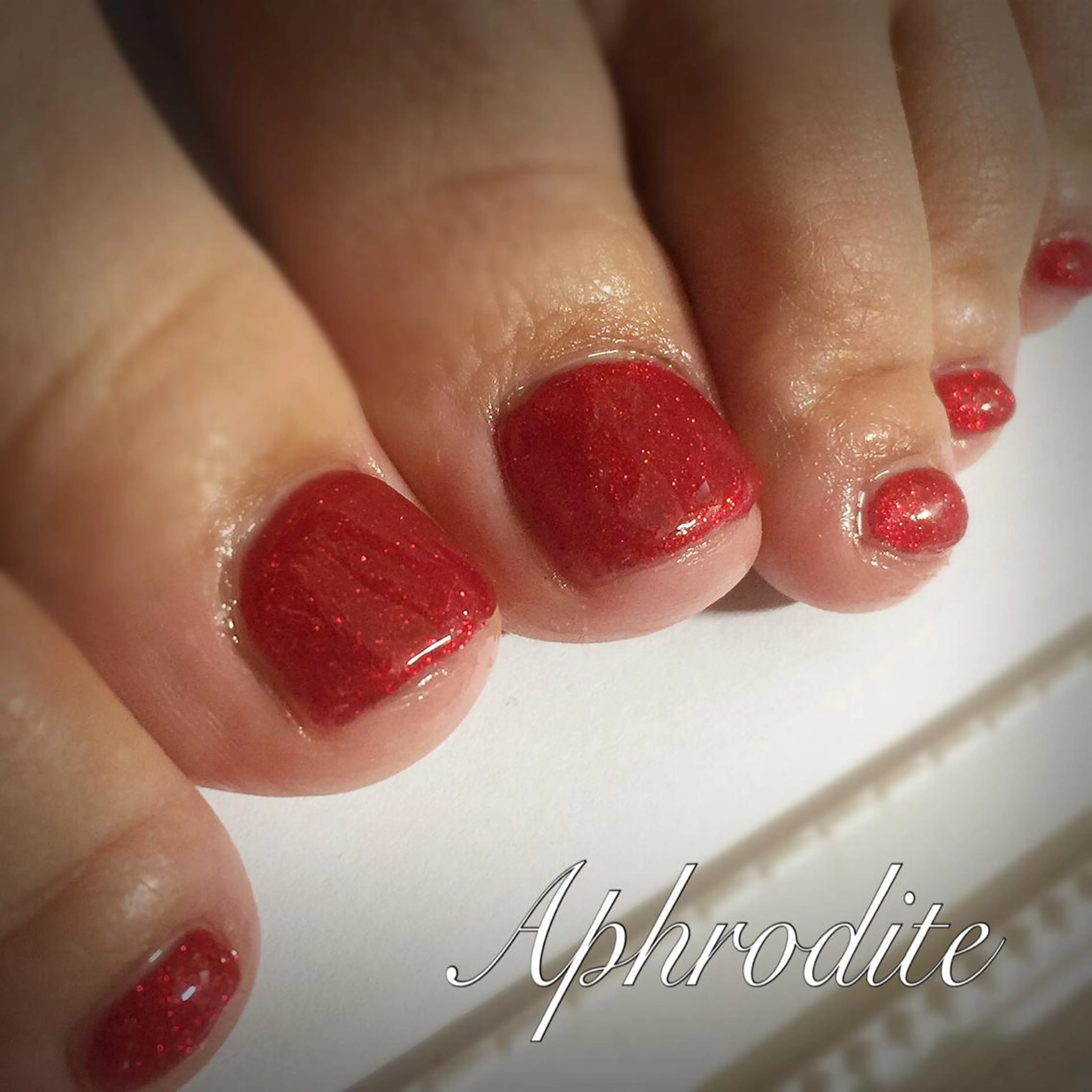 ネイル フットネイル ワンカラーネイル APHRODITE Nagisaのネイルデザイン