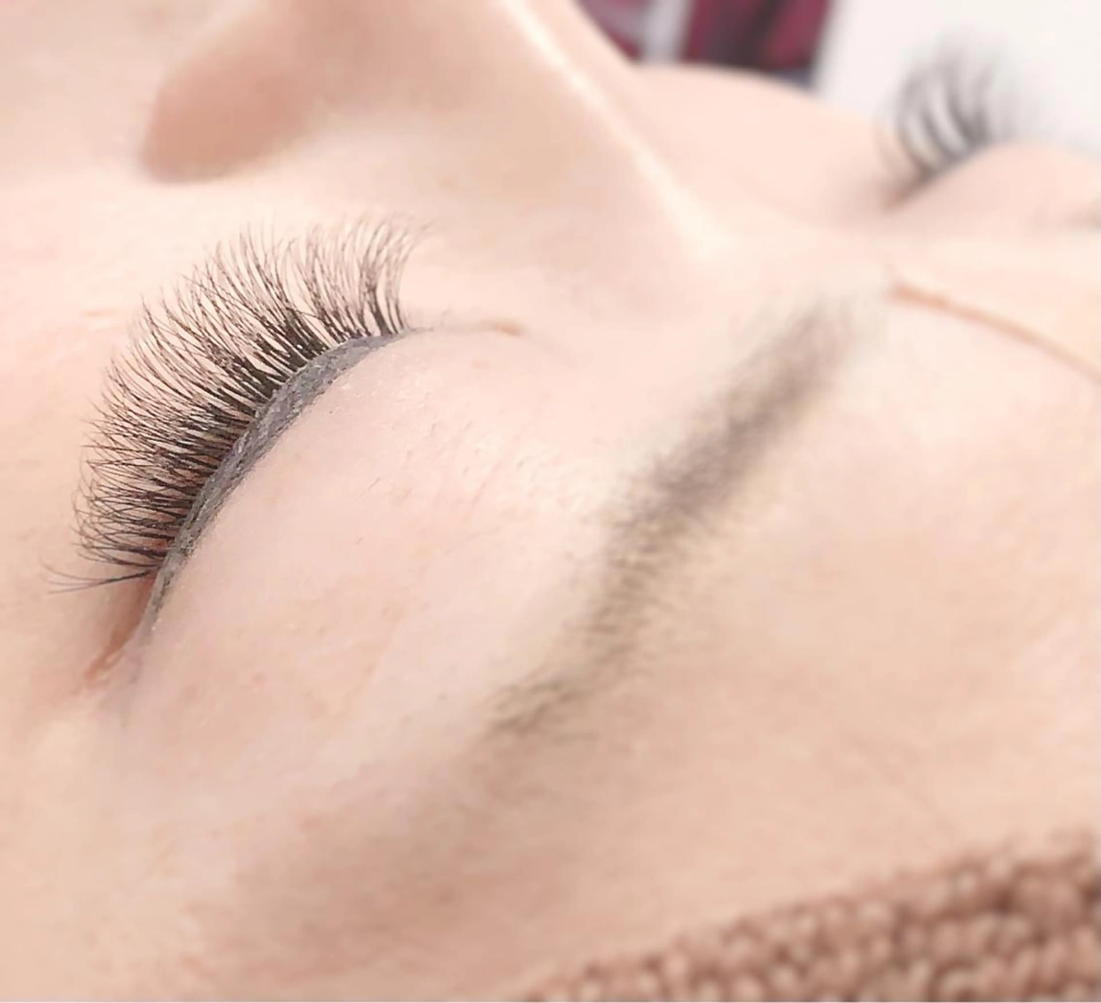 マツエク・マツパ 指名支持率NO.1 スタイリストのヘアスタイル