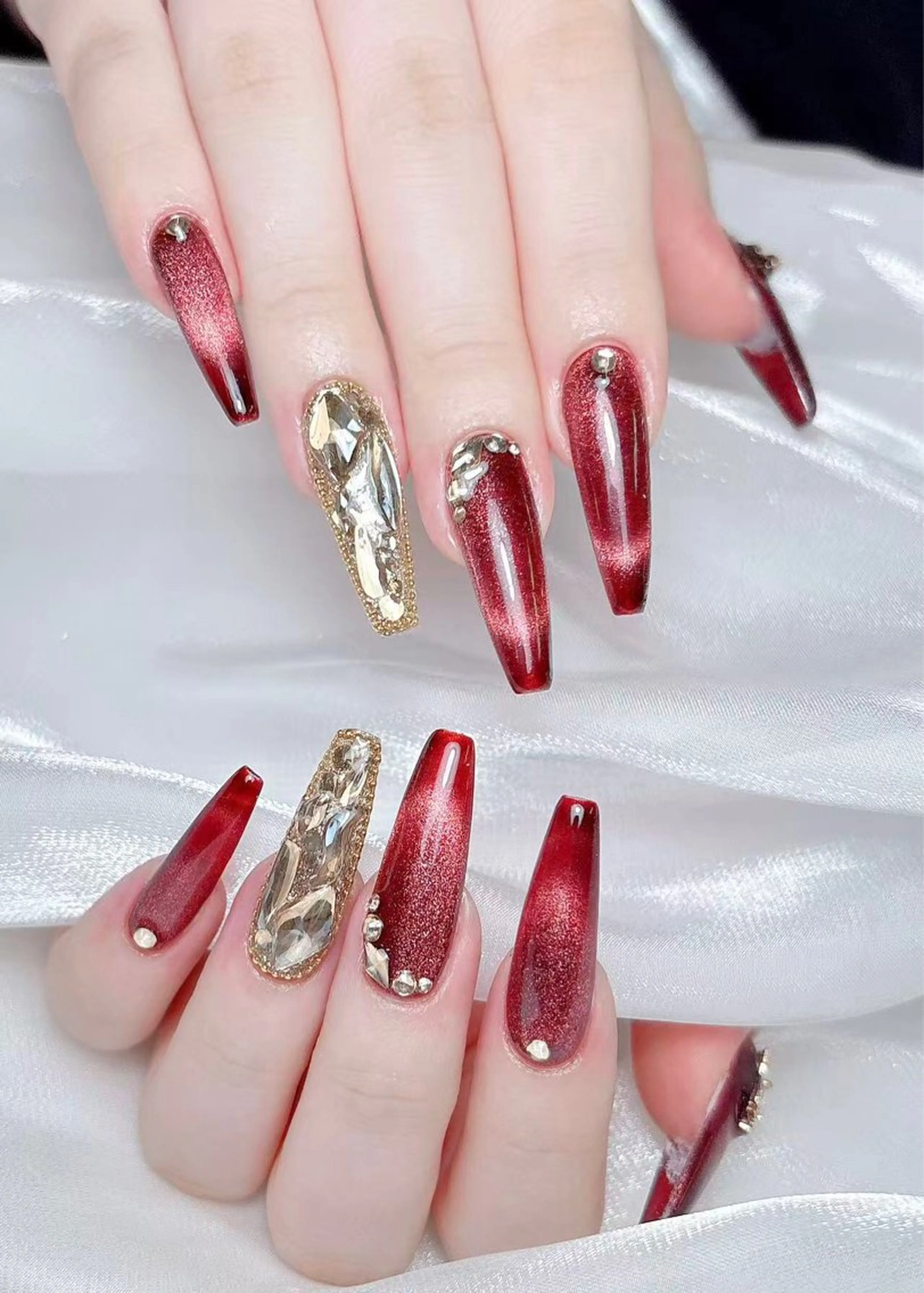 ネイル 🎀M nails✨ ビューティーのネイルデザイン