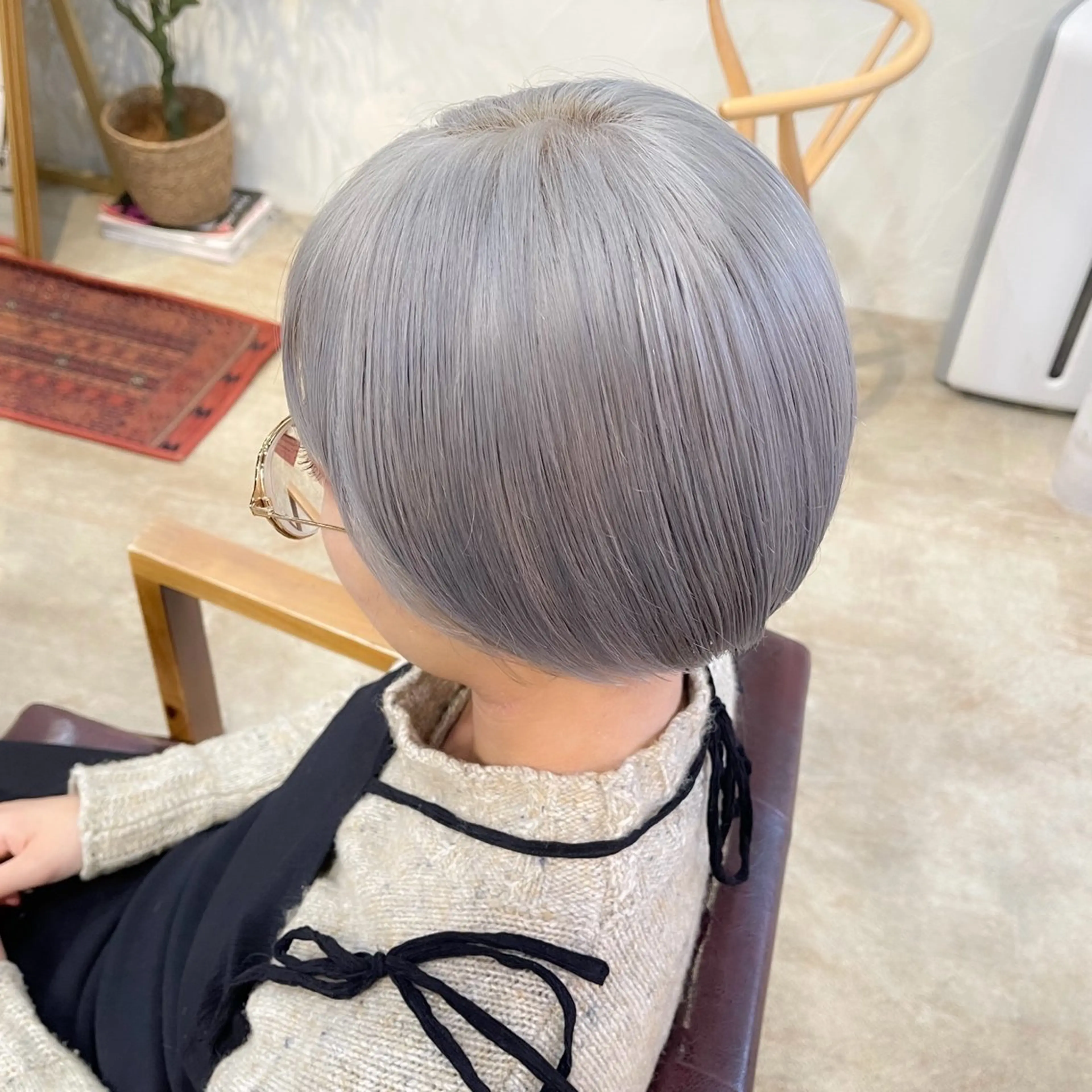 ショート ヘアカラー トリートメント PUNEL所属・🌙艶ハイトーン/ ミユウのヘアスタイル