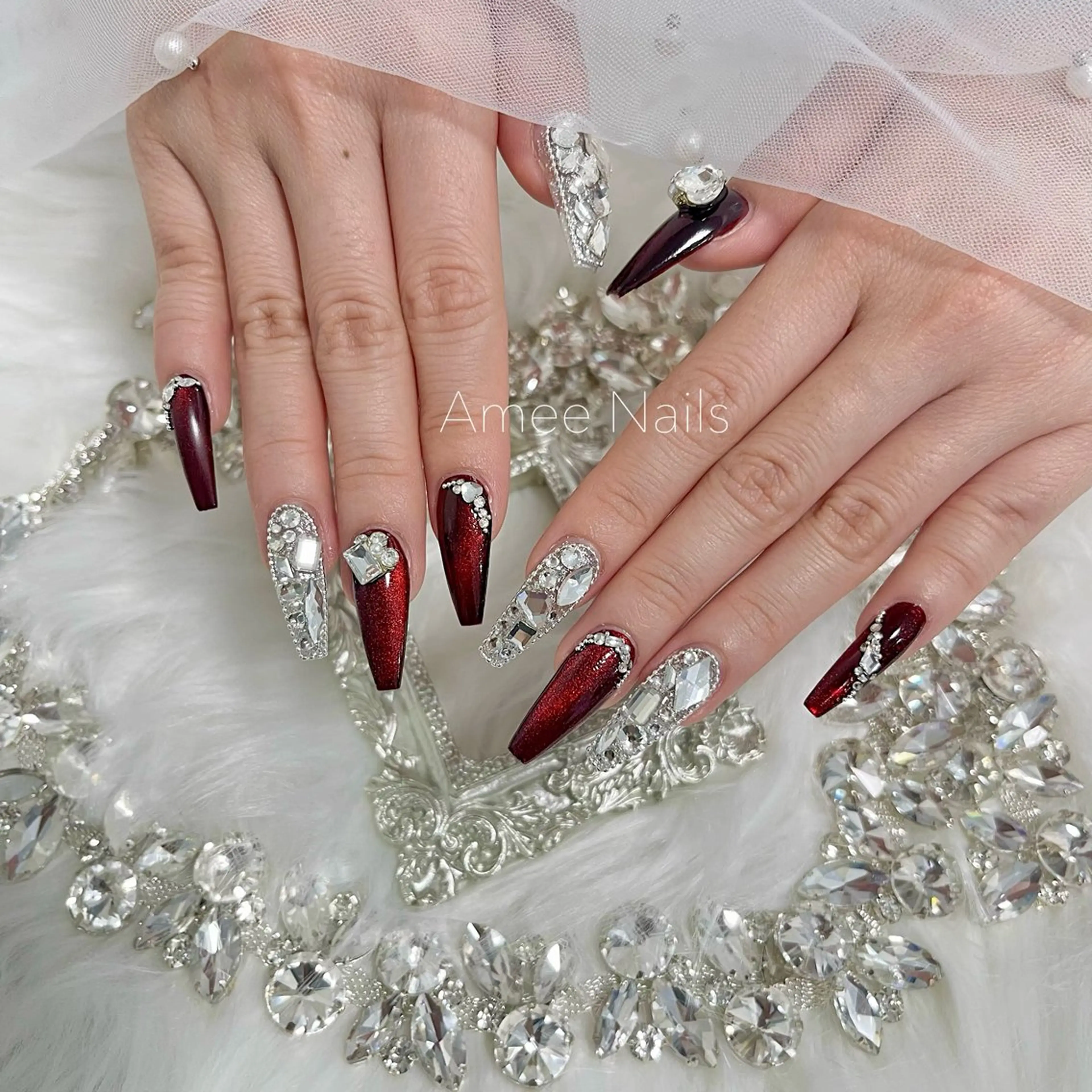 ネイル オーロラネイル クリアネイル フラッシュネイル ジェルネイル グラデーション ハンドネイル Amee Nailsalon所属・Amee Nailsalonのネイルデザイン