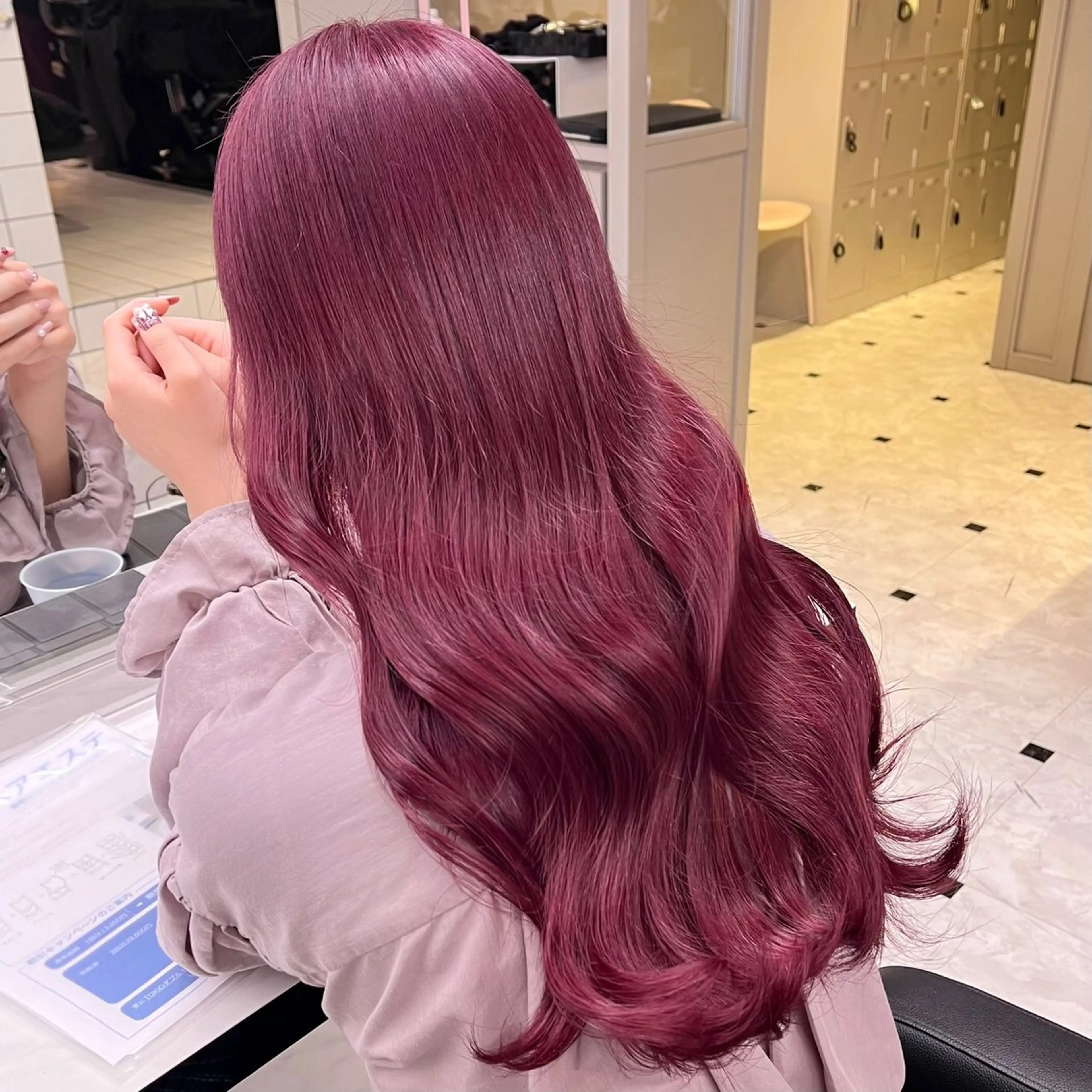 セミロング カラー ヘアアレンジ 🍒透明感カラー🌨 🥕ハイトーンカラーのヘアスタイル