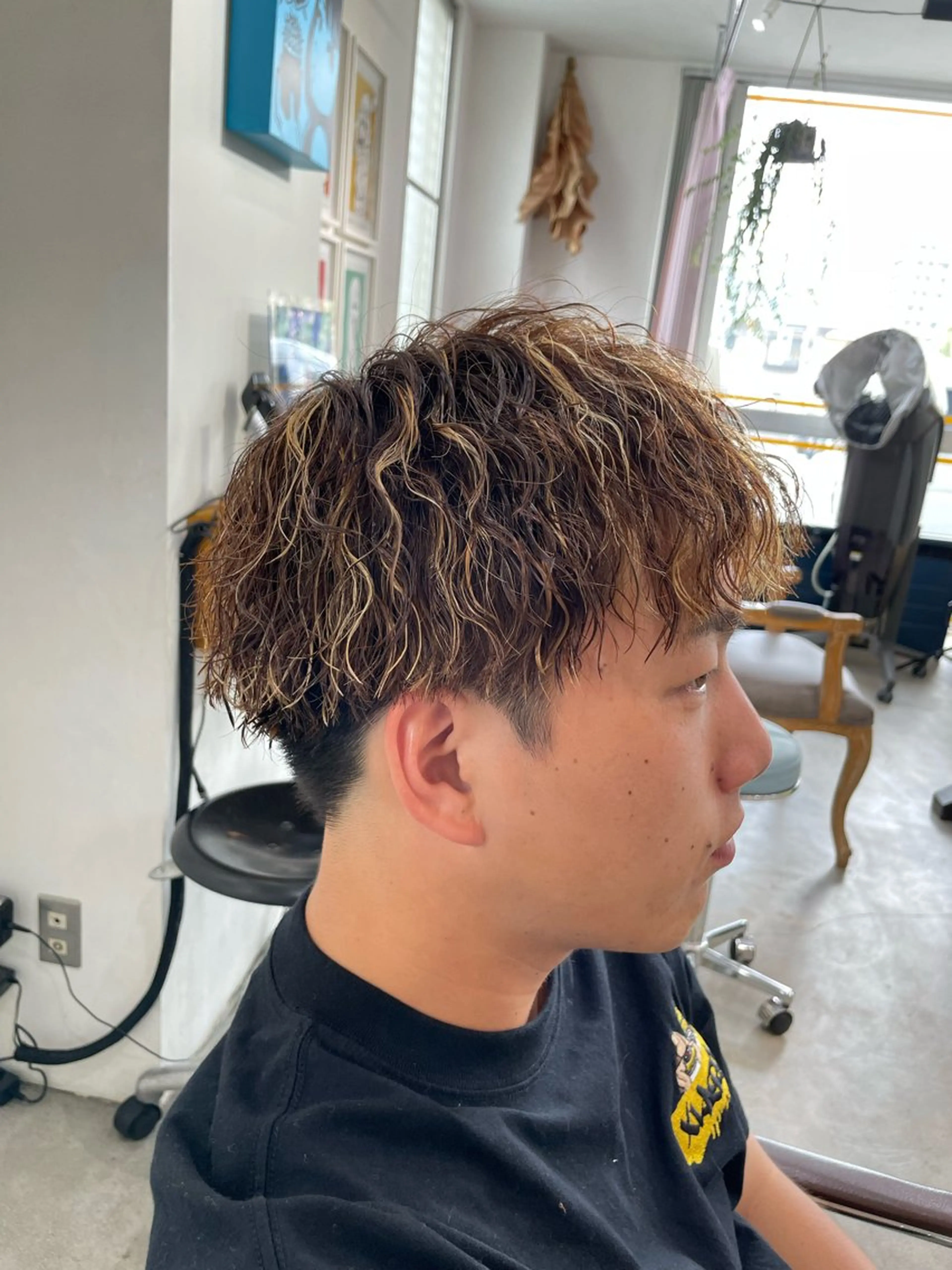 ショート カラー パーマ メンズ カット ヘアカラー パーマ JERICHO HAIR所属・河野 由佳の眉毛・アイブロウイメージ