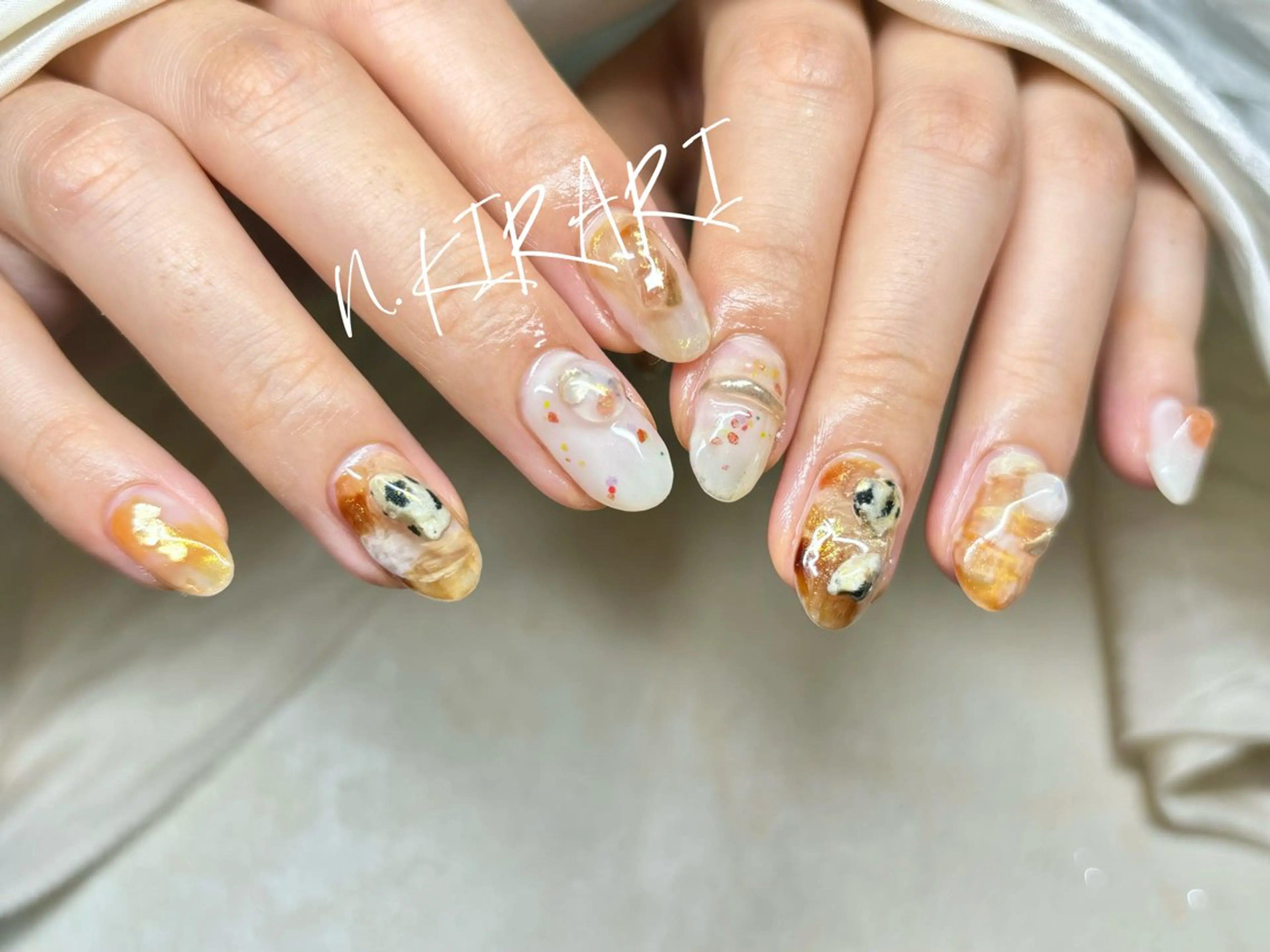 ネイル ニュアンスネイル N.KIRARI hanaのネイルデザイン