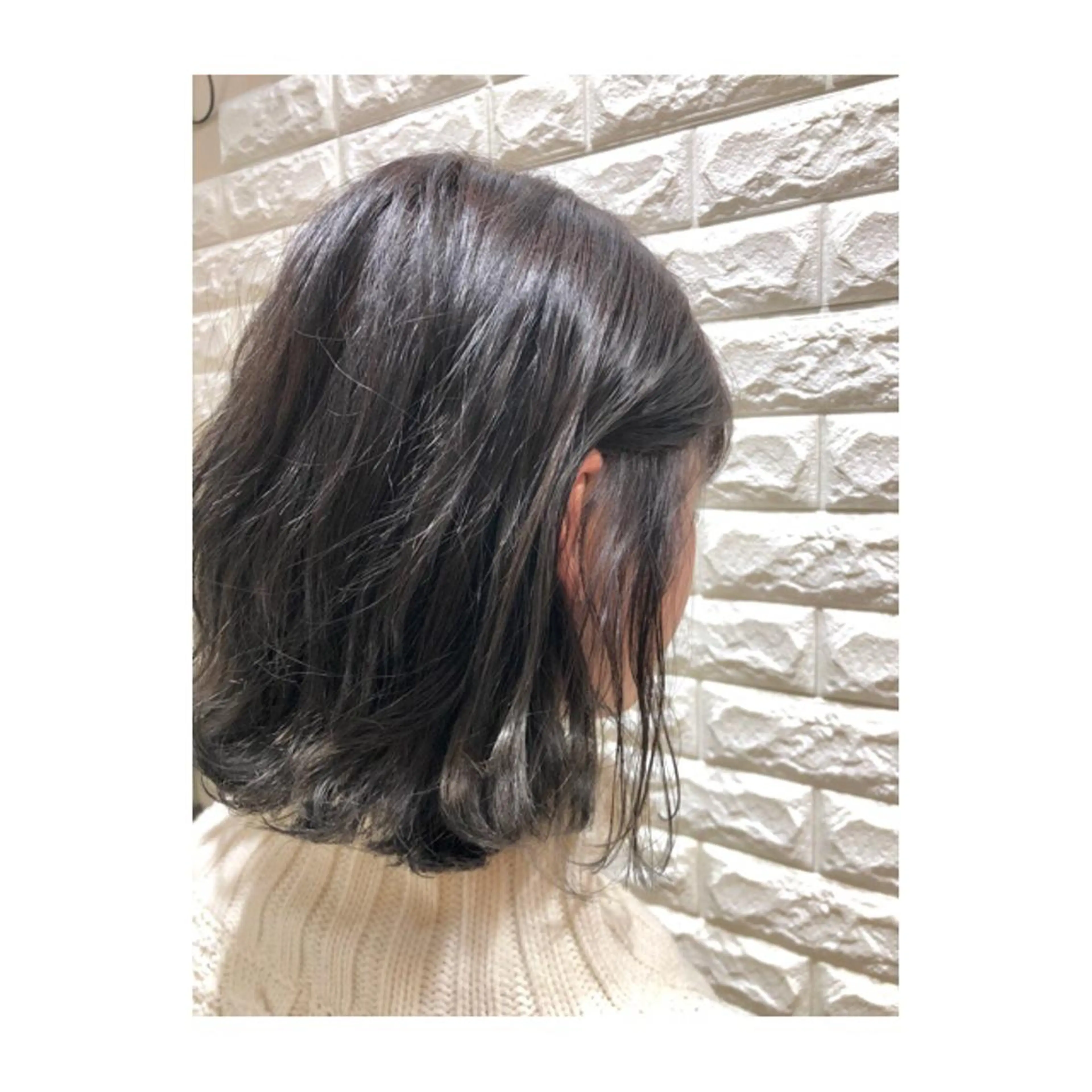 ミディアム カラー アッシュ ヘアカラー トリートメント NAKAMURA 🦋のヘアスタイル