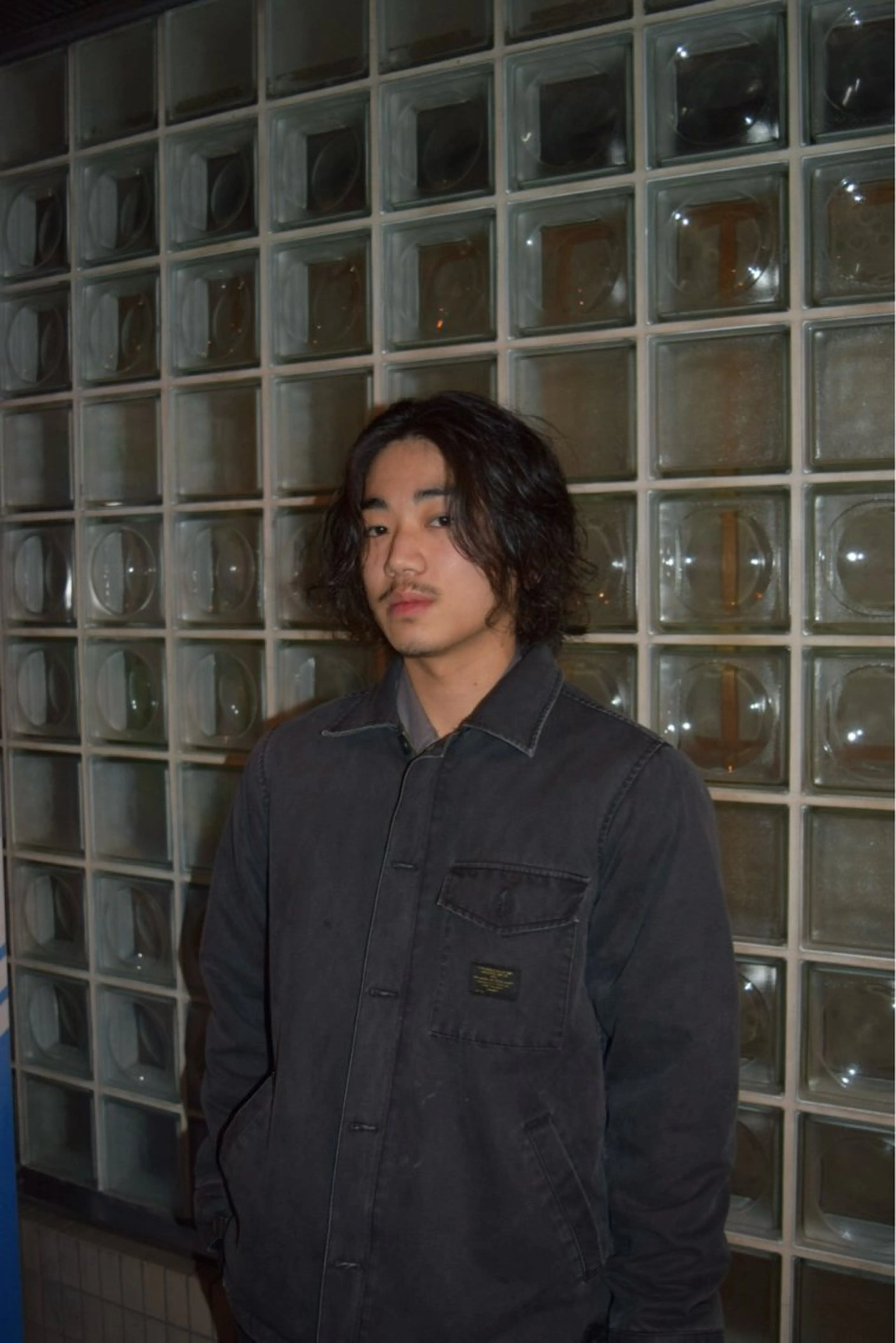 ミディアム アキモト フウガのヘアスタイル