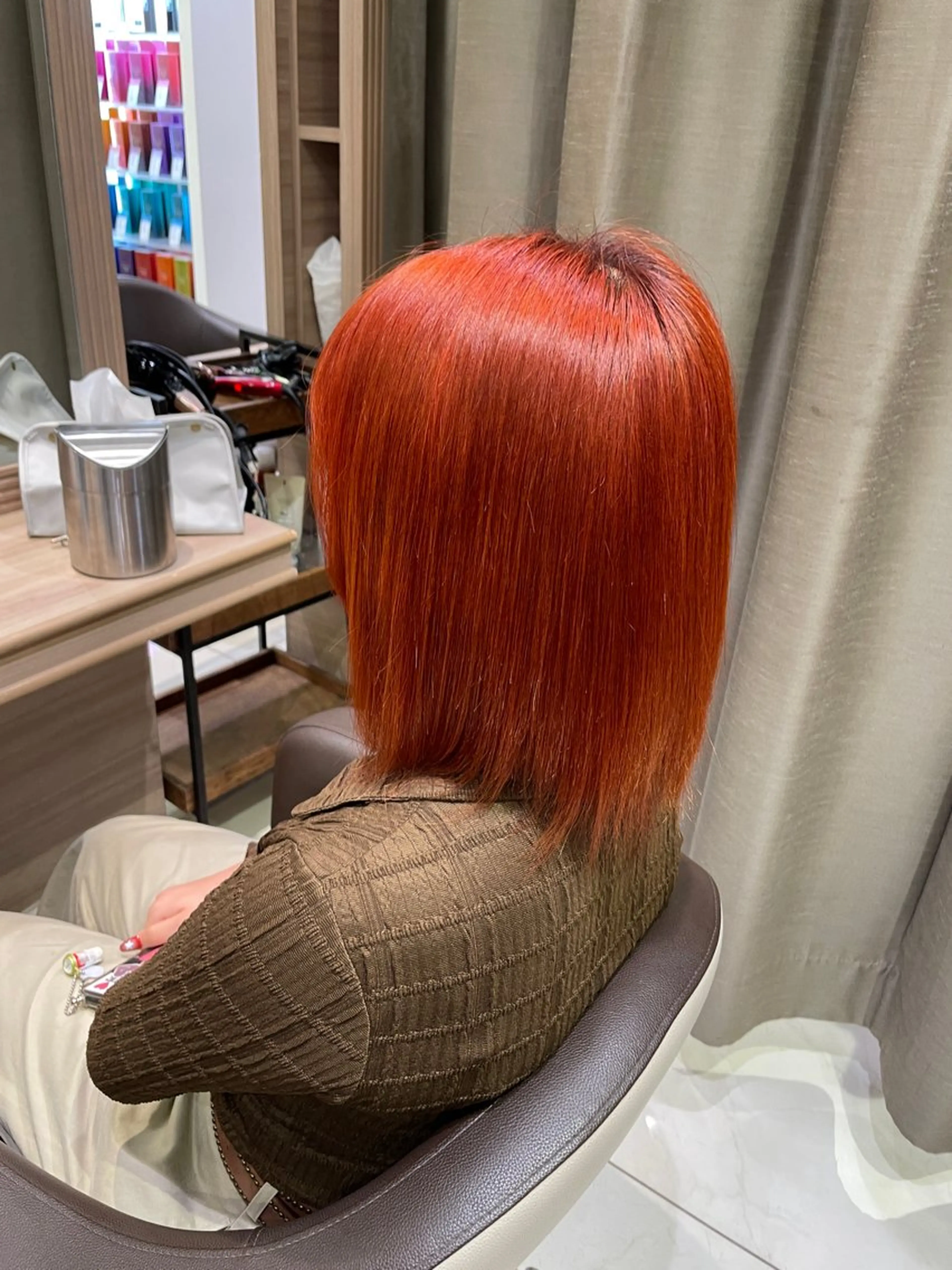 カラー オレンジ 縮毛矯正/ まなかのヘアスタイル