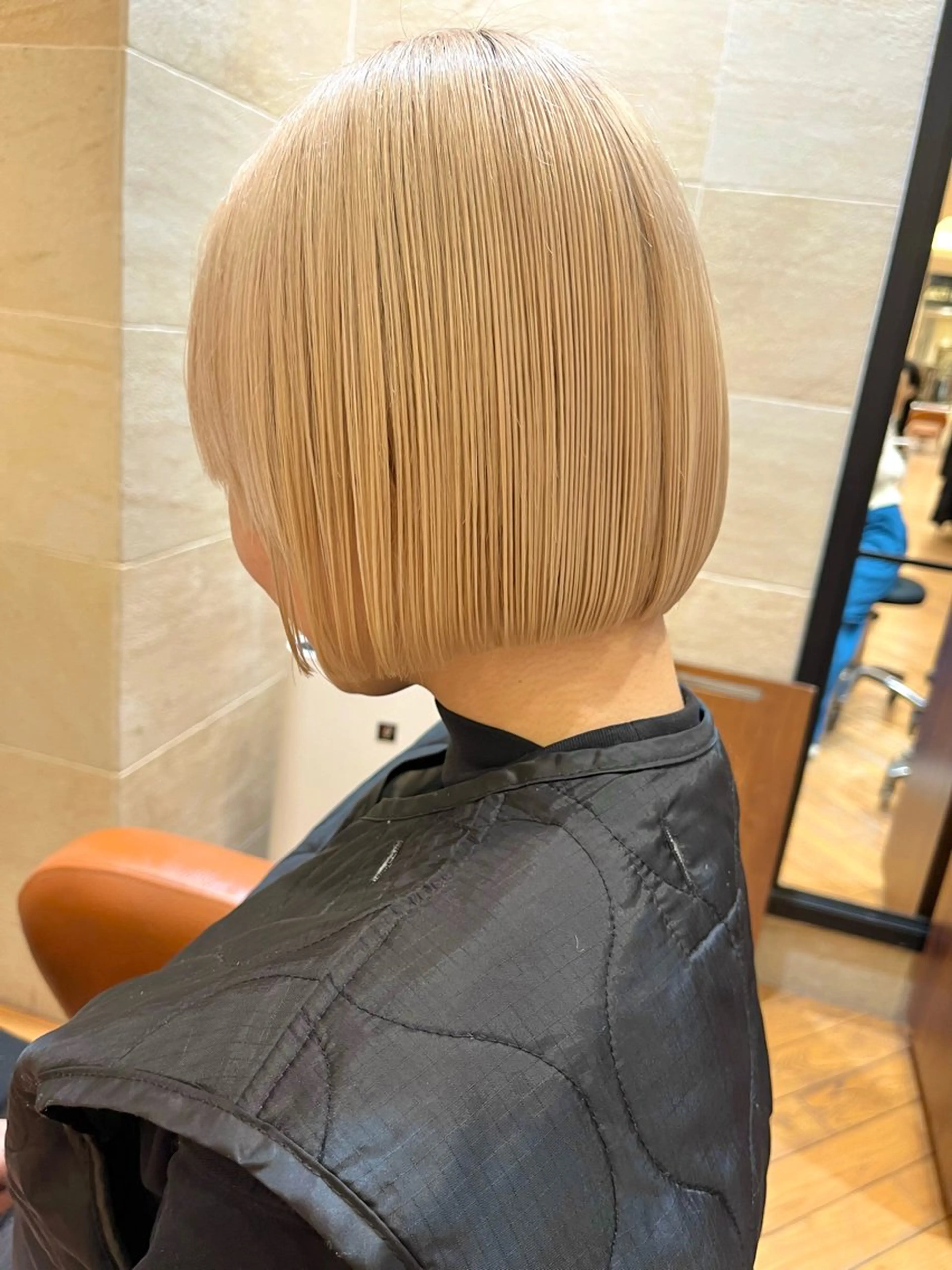 ショート ボブ 青山 莉奈のヘアスタイル