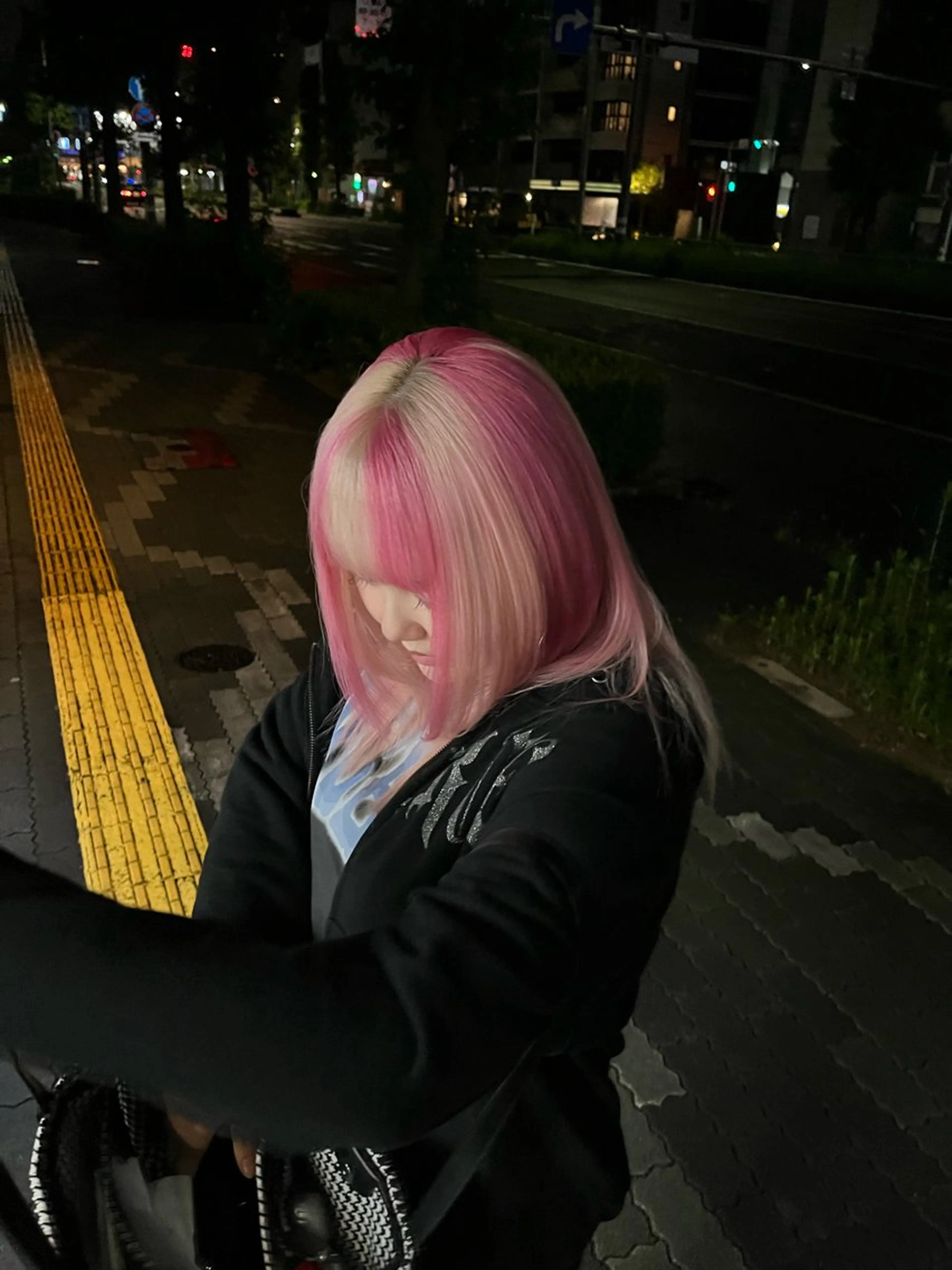 ロング カラー デザインカラー qulim所属・櫻井 はるなのヘアスタイル