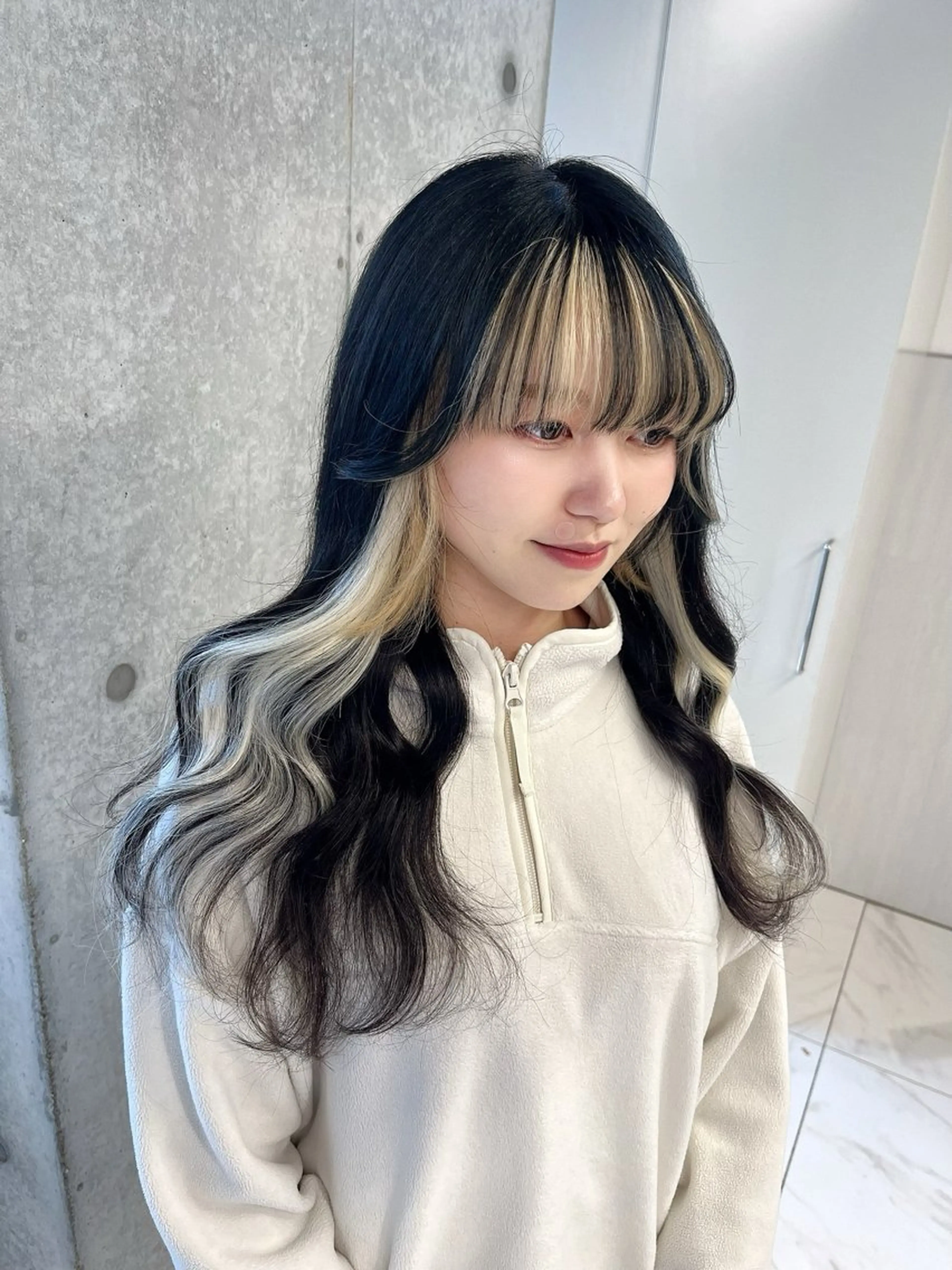 ロング エクステ りおな/エクステ /ミルクティーカラーのヘアスタイル