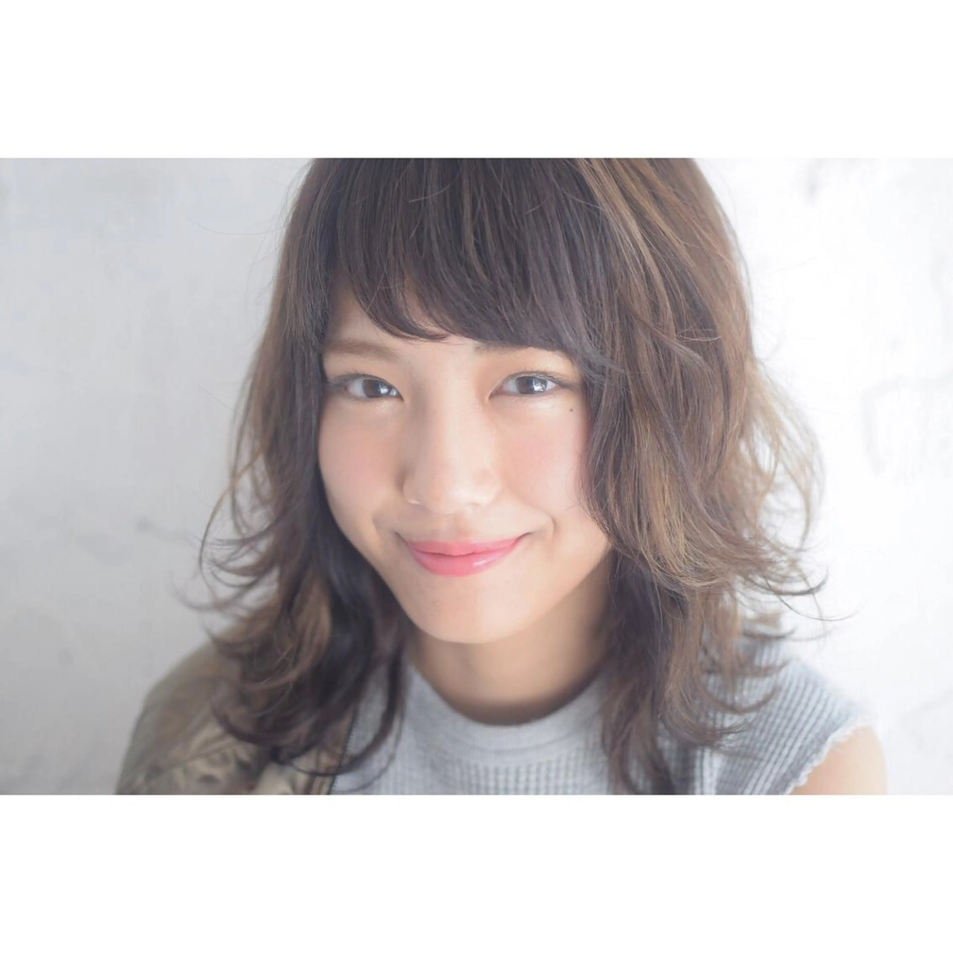 ミディアム カラー 嶋佐 昌大 シマサマオのヘアスタイル