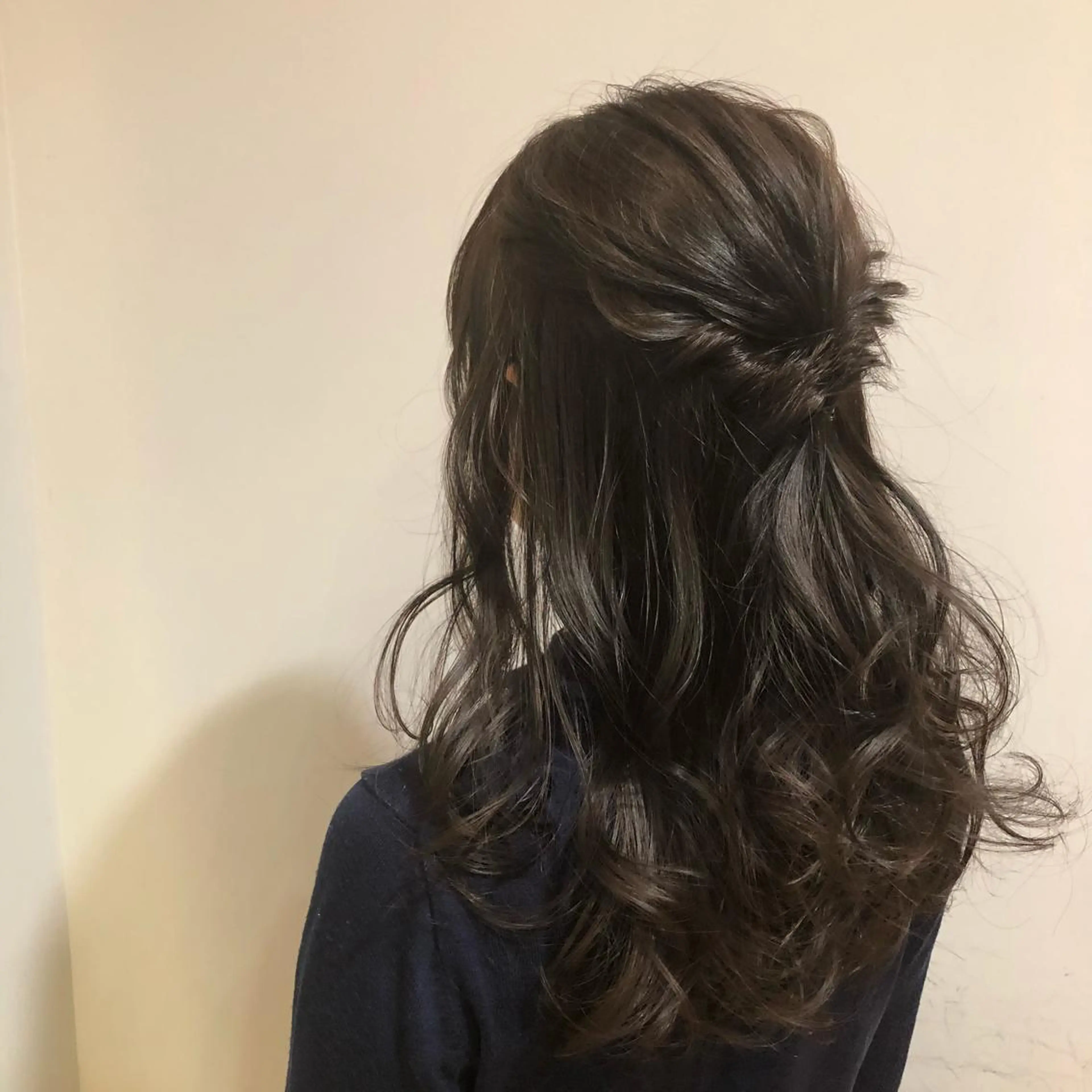 ロング パーマ ヘアアレンジ apish aoyama所属・武 愛子の眉毛・アイブロウイメージ