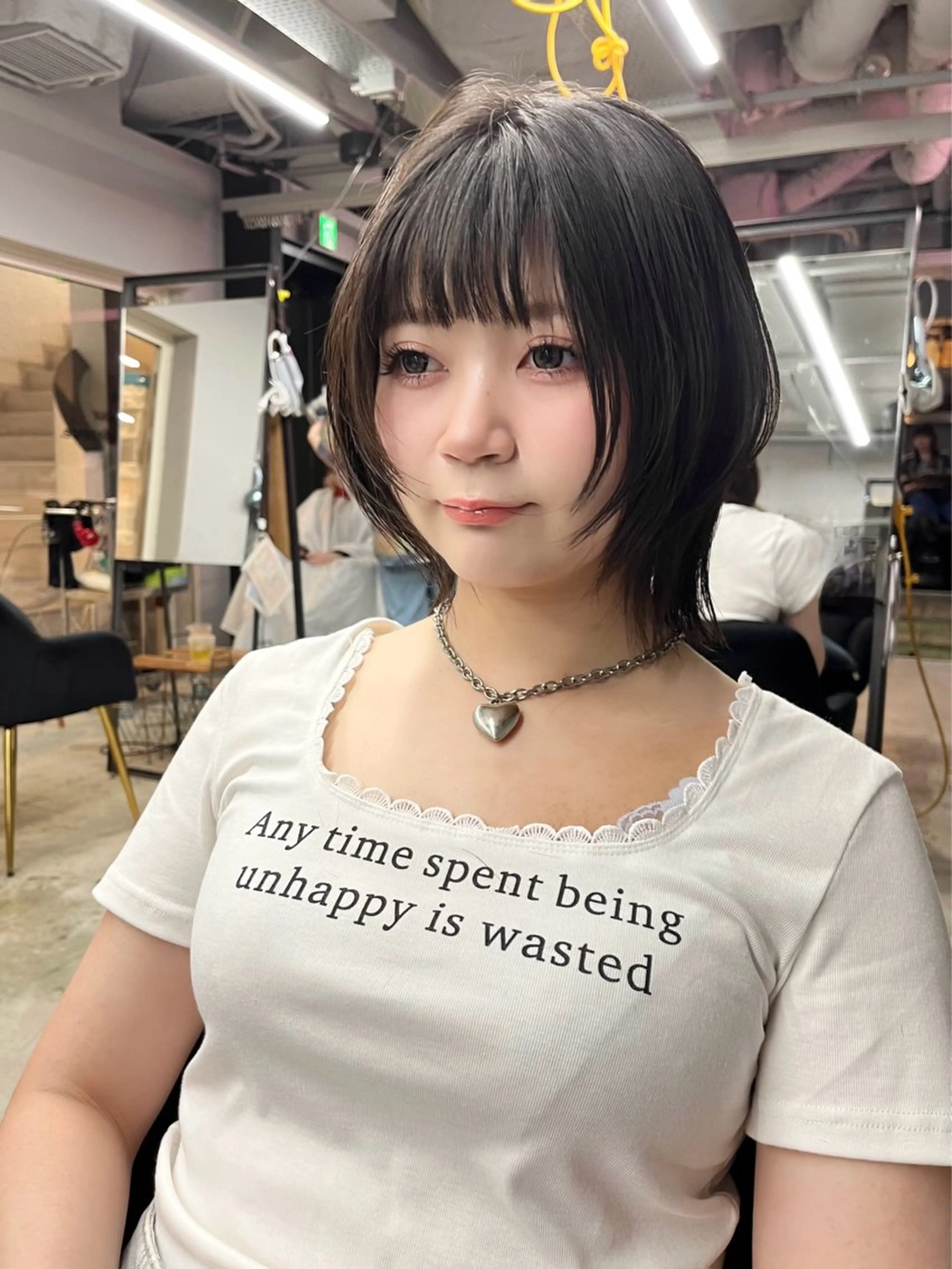 ショート レイヤーカット ショートヘア ウルフカット カット ヘアカラー トリートメント col sapporo所属・ui/透明感カラー /顔まわり🩷のヘアスタイル