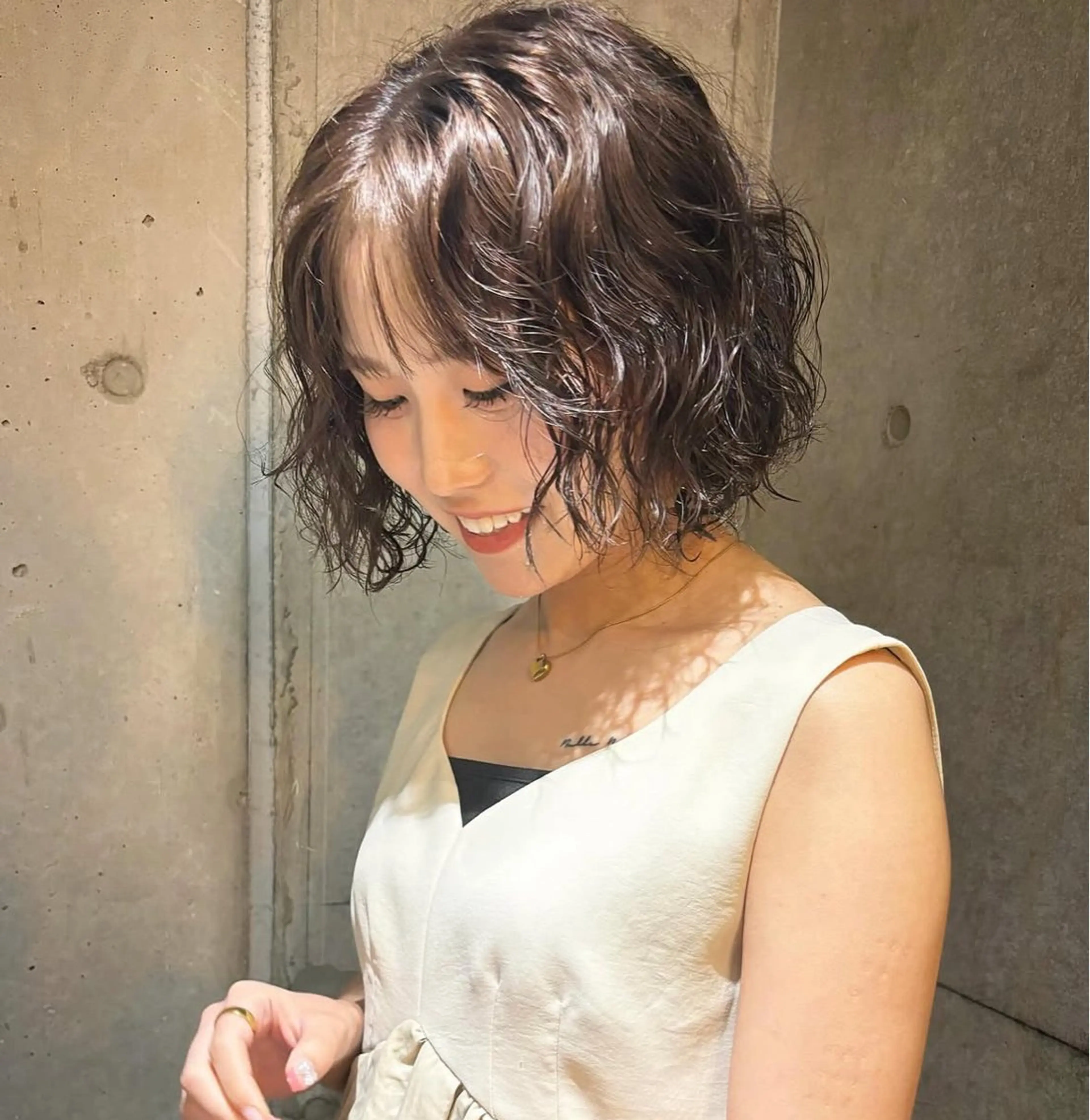 ショート カラー パーマ ヘアアレンジ キッズ カット パーマ デザインパーマ ハイライトIkumiのヘアスタイル
