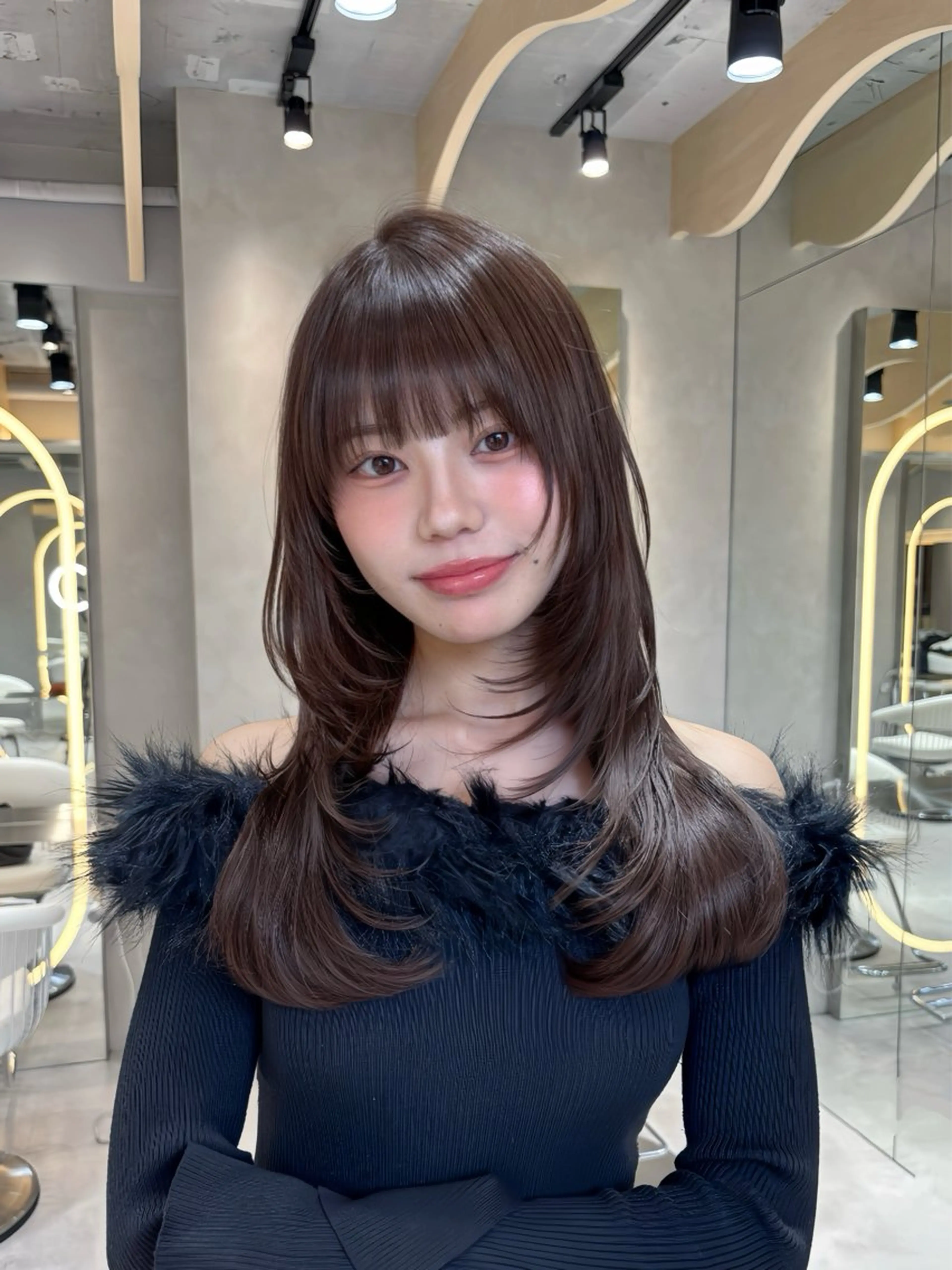 【平日限定🫧】カット無料‼️➕ワンカラー🎀➕内部補修トリートメント✨️口コミ→超音波アイロン、ナノスチーム付き🌿の写真