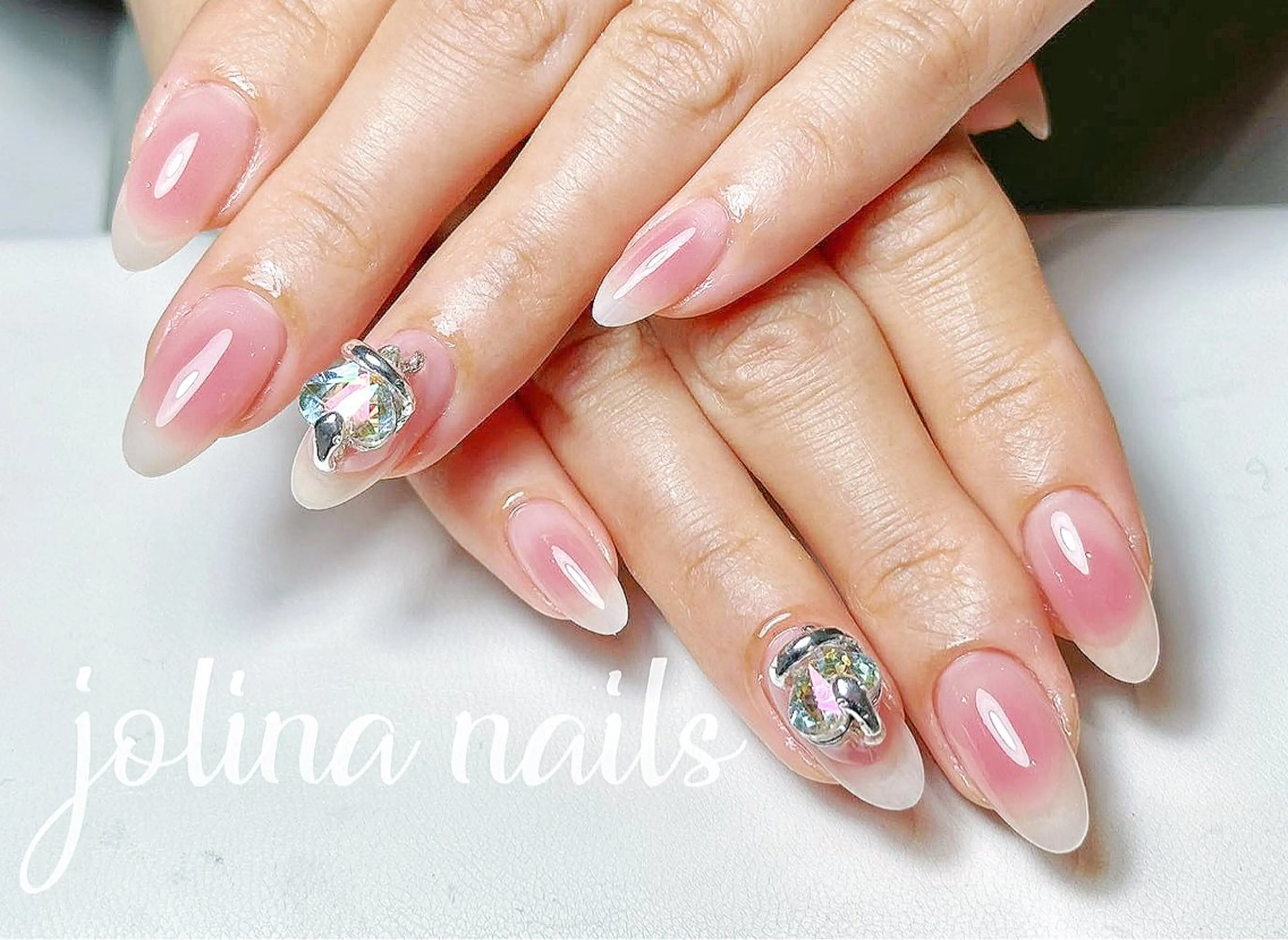ネイル チークネイル ハンドネイル jolina nails鶴見店のネイルデザイン