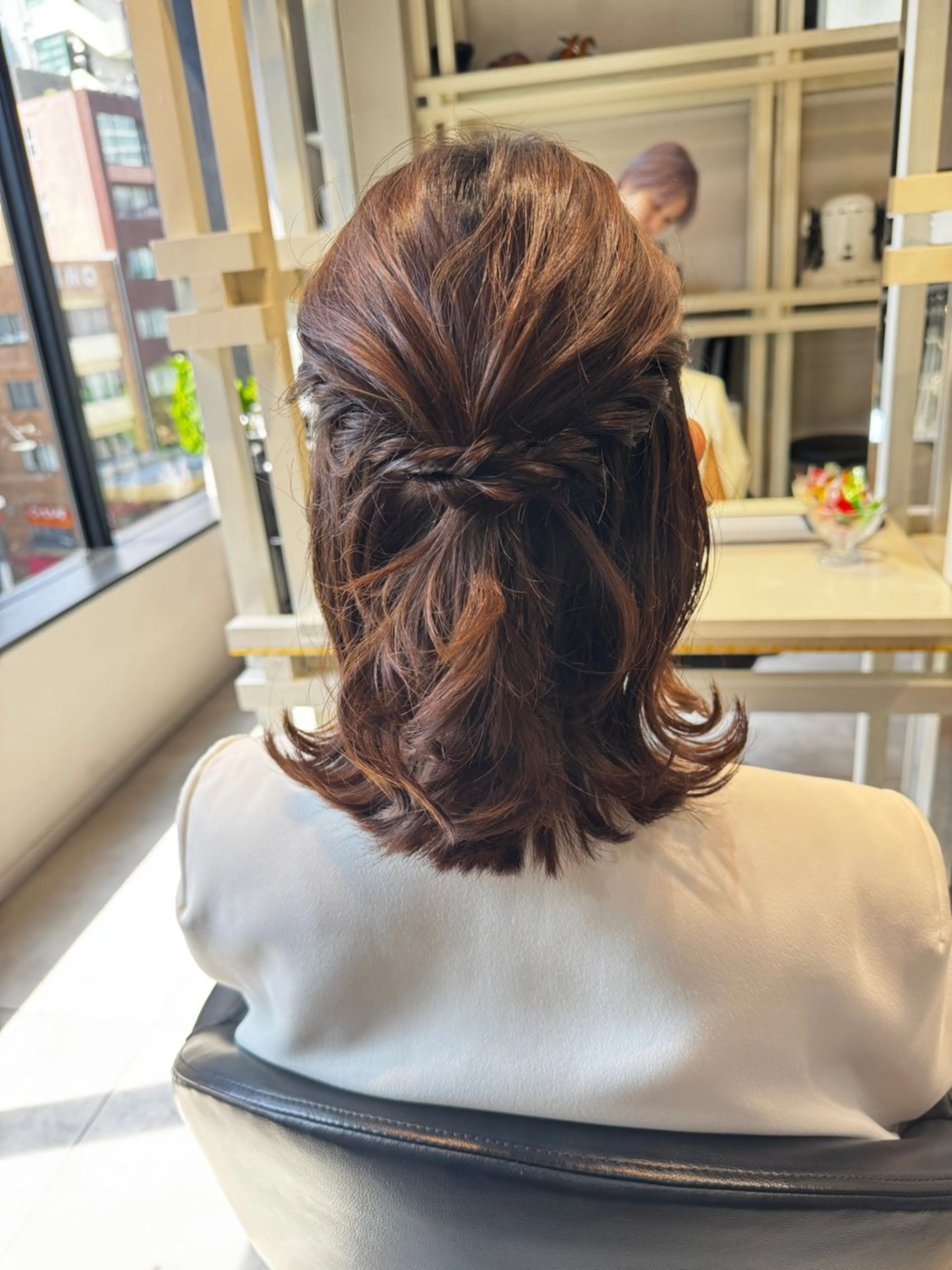 ミディアム ヘアアレンジ ハーフアップ ヘアセット Dxxxx III所属・オシャレ女性目線の 大人メンズ❁⃘*.ﾟのヘアスタイル