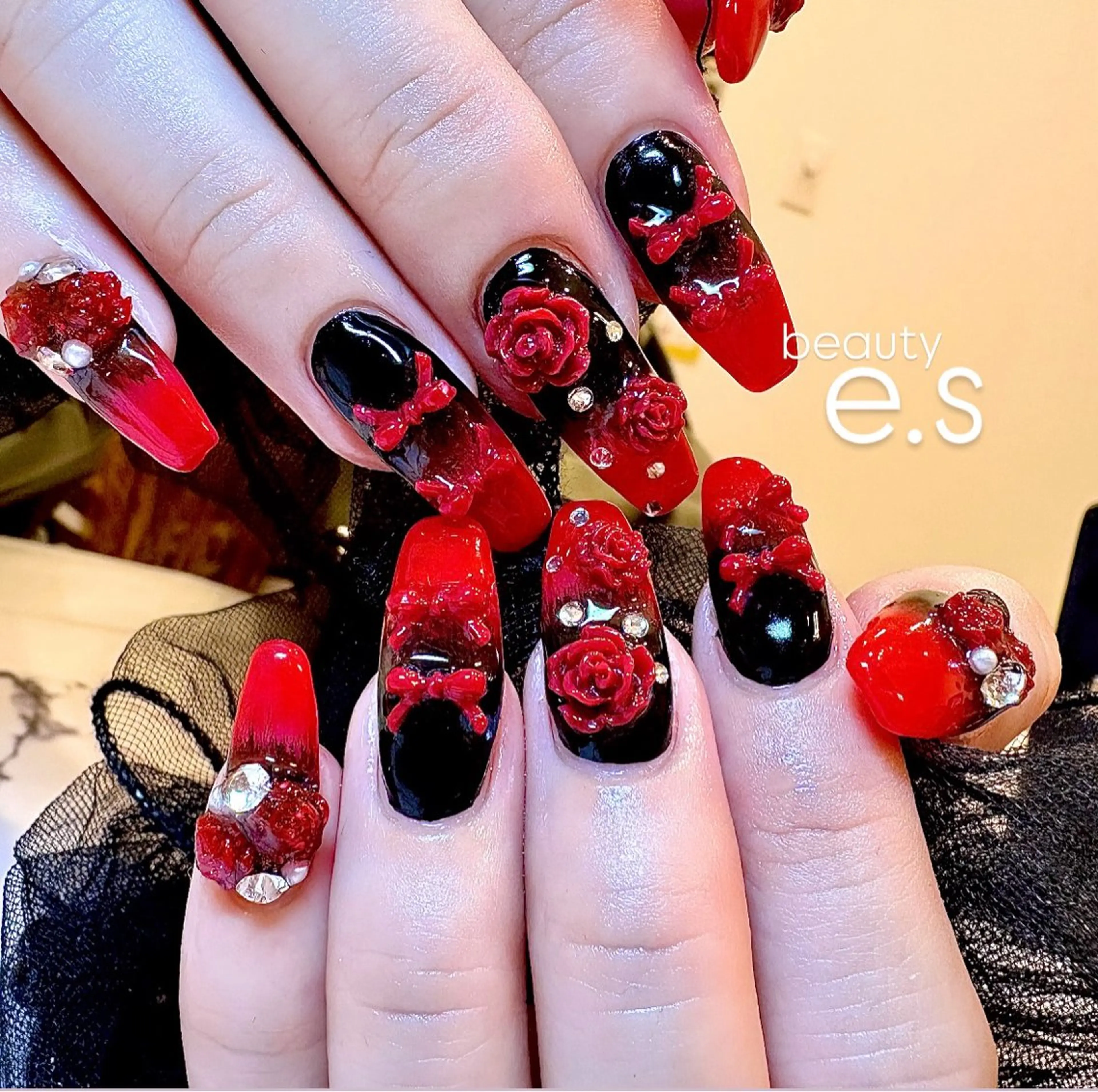 ネイル 成人式 持ち込み ハンドネイル nail e.sのネイルデザイン