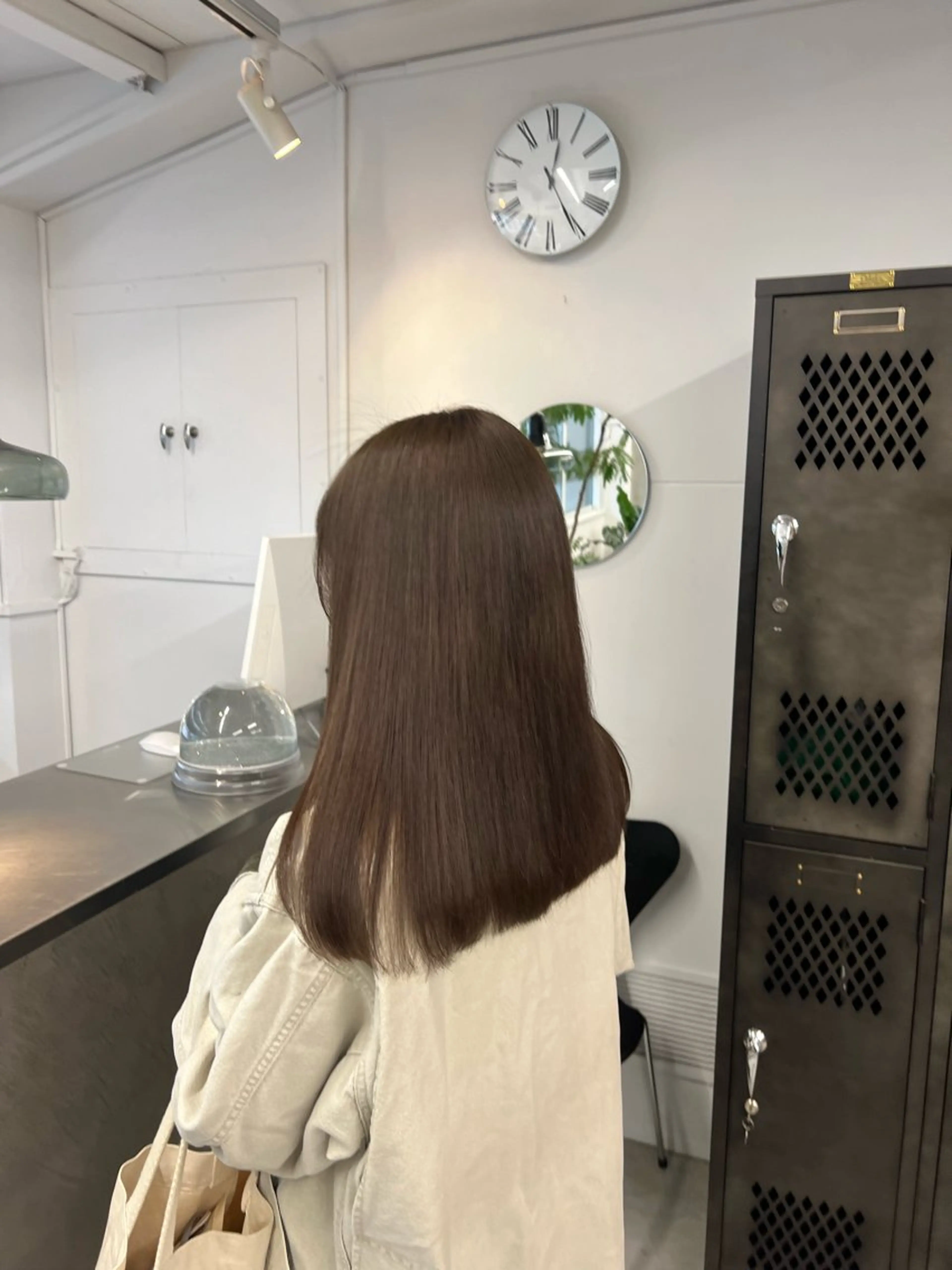 ミディアム ヘアカラー トリートメント INORI|艶カラ ー|フェイスレイヤーのヘアスタイル