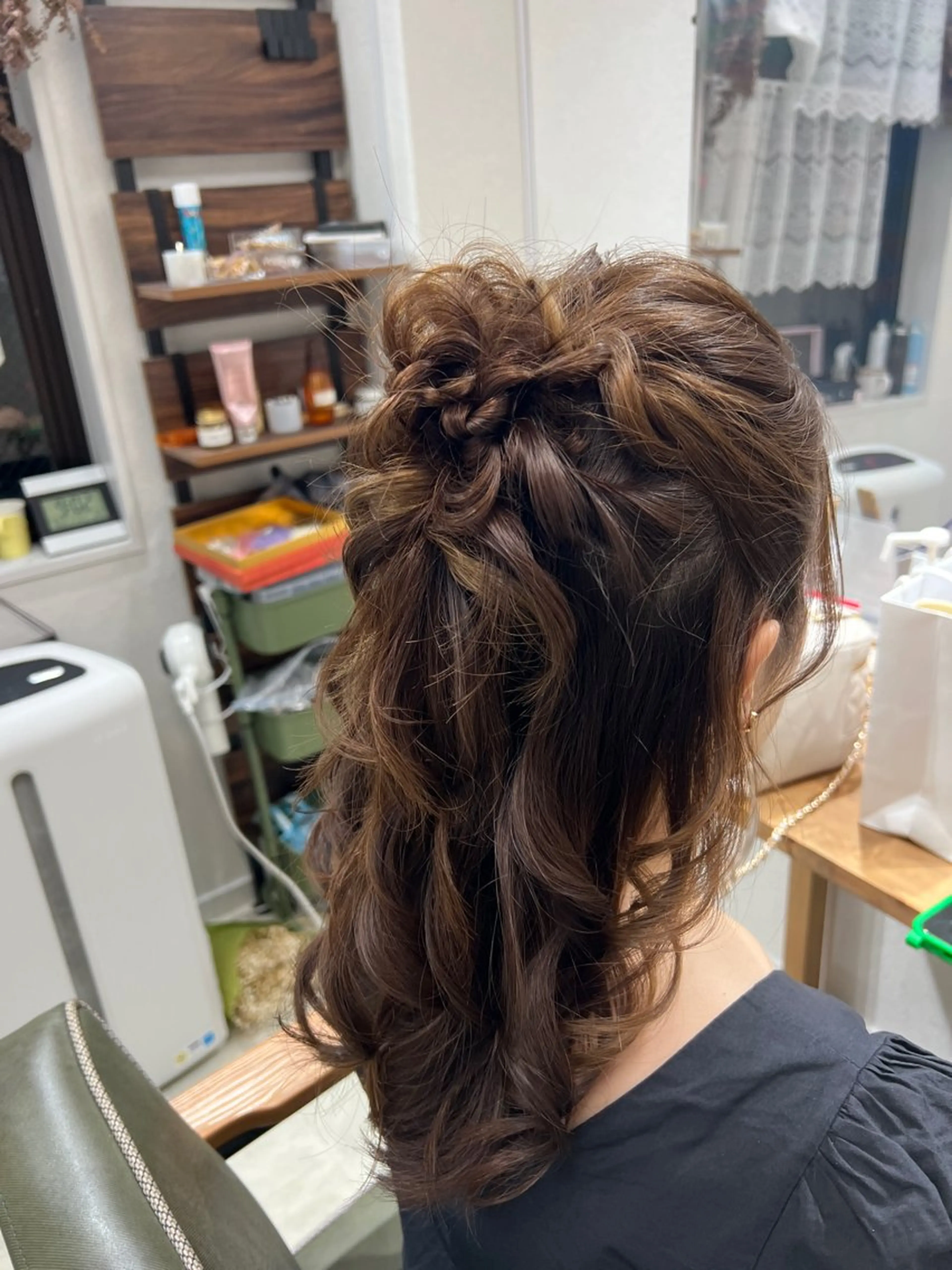 セミロング ヘアアレンジ ハーフアップ 山室 敬義のヘアスタイル