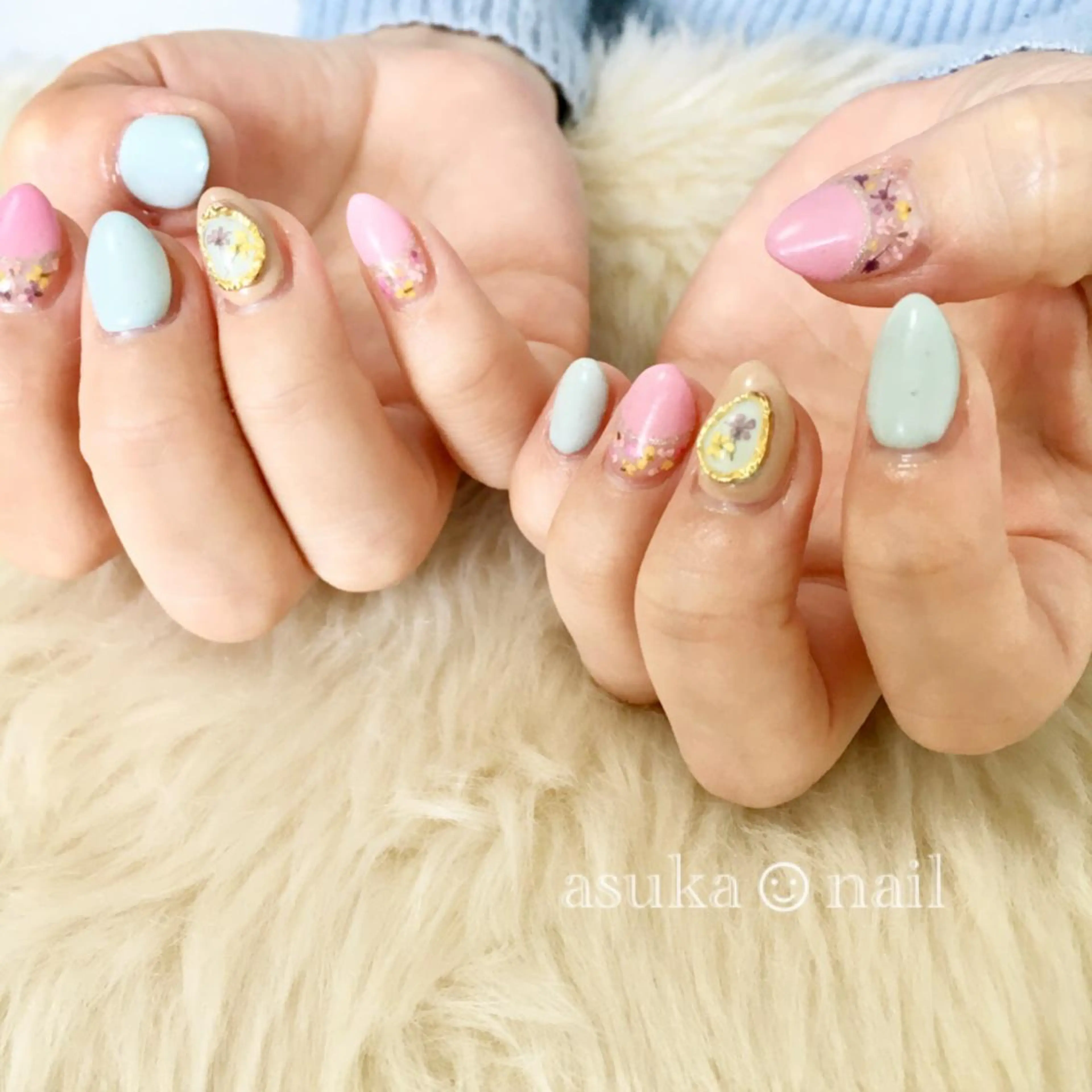 ネイル La Colzaのネイルデザイン