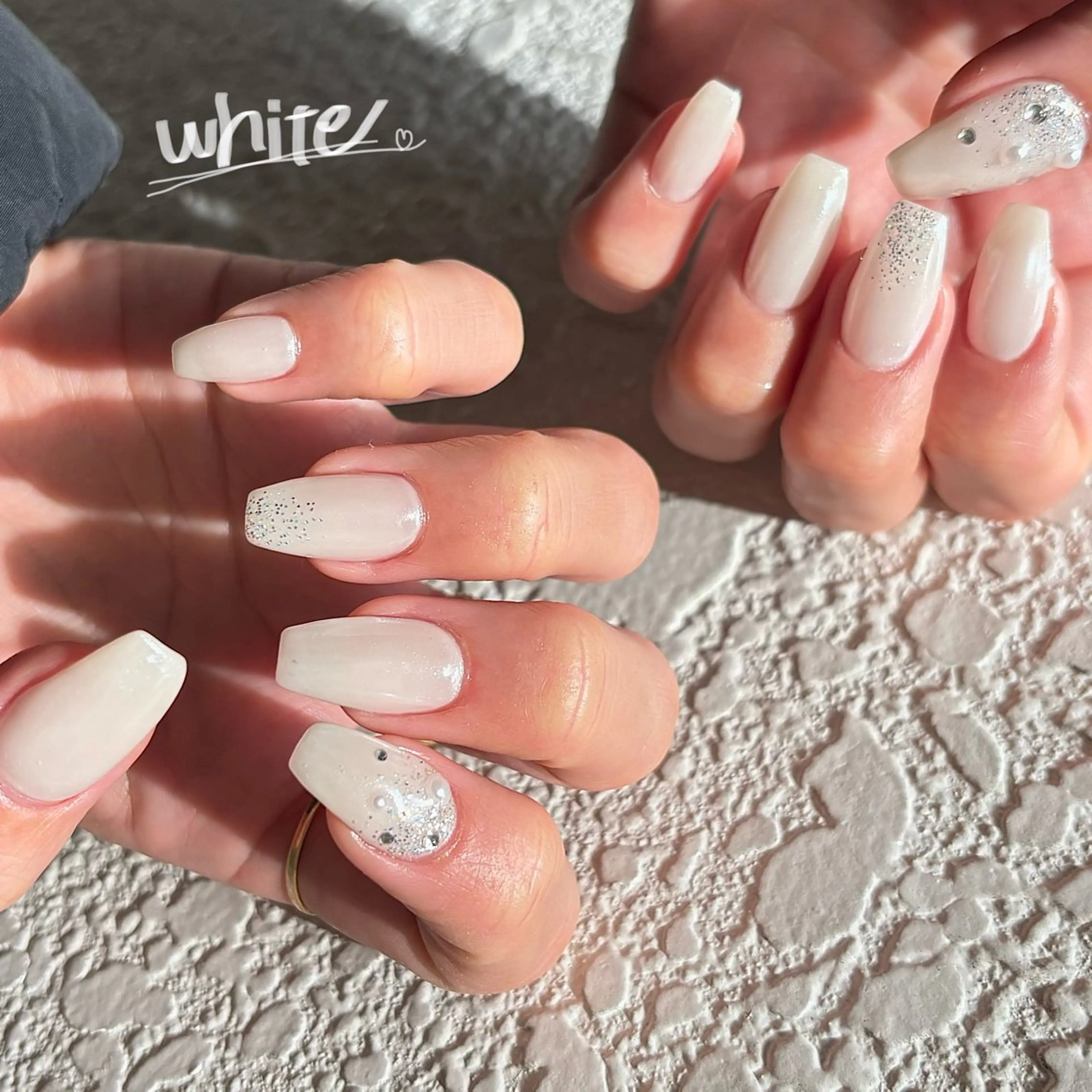 ネイル ミラーネイル ワンカラーネイル ハンドネイル Nailsalon BLOOM🌷 山崎のネイルデザイン