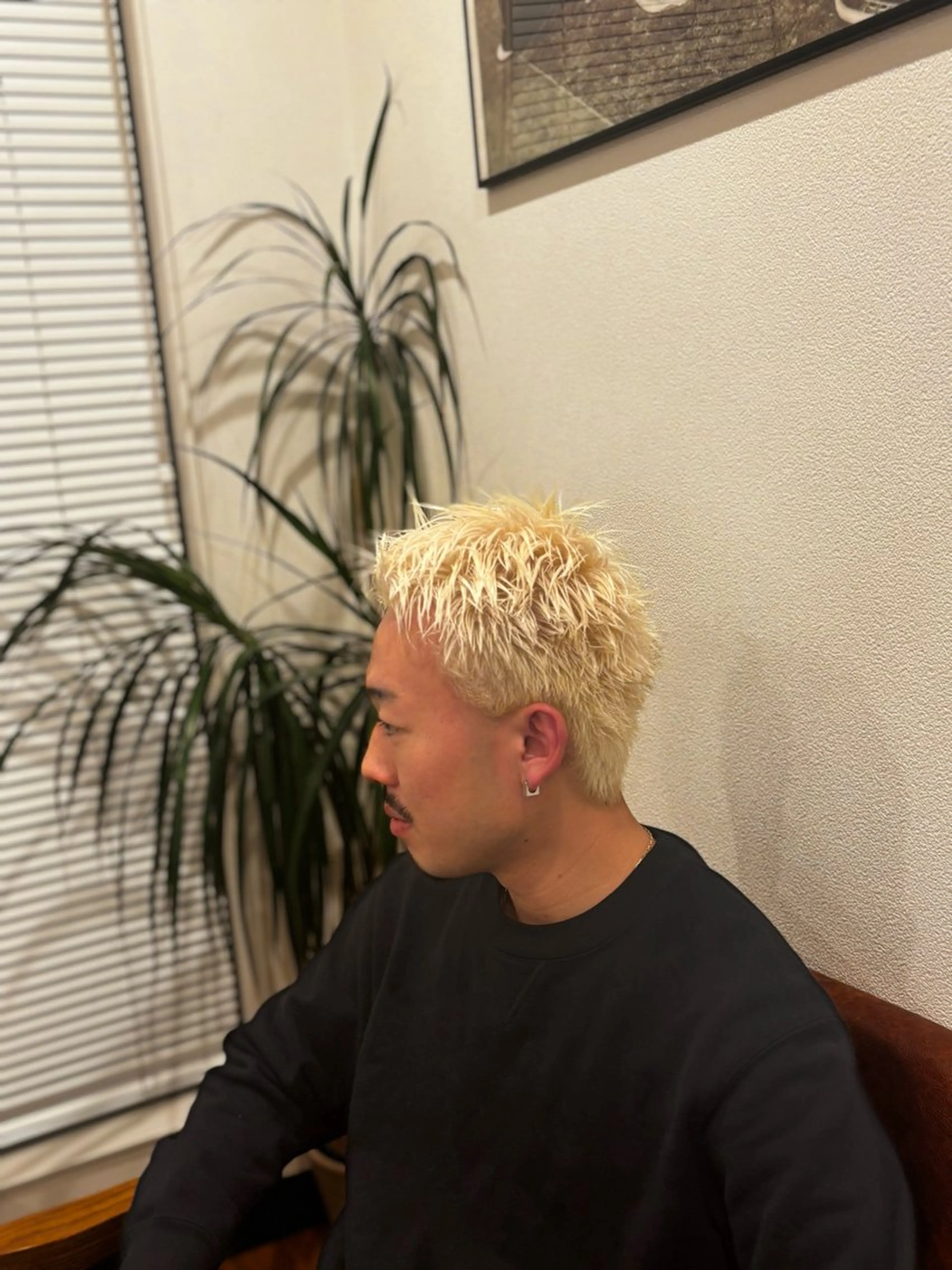 ショート メンズ SUPERCOOL   and RICO.所属・山室 恵介のヘアスタイル