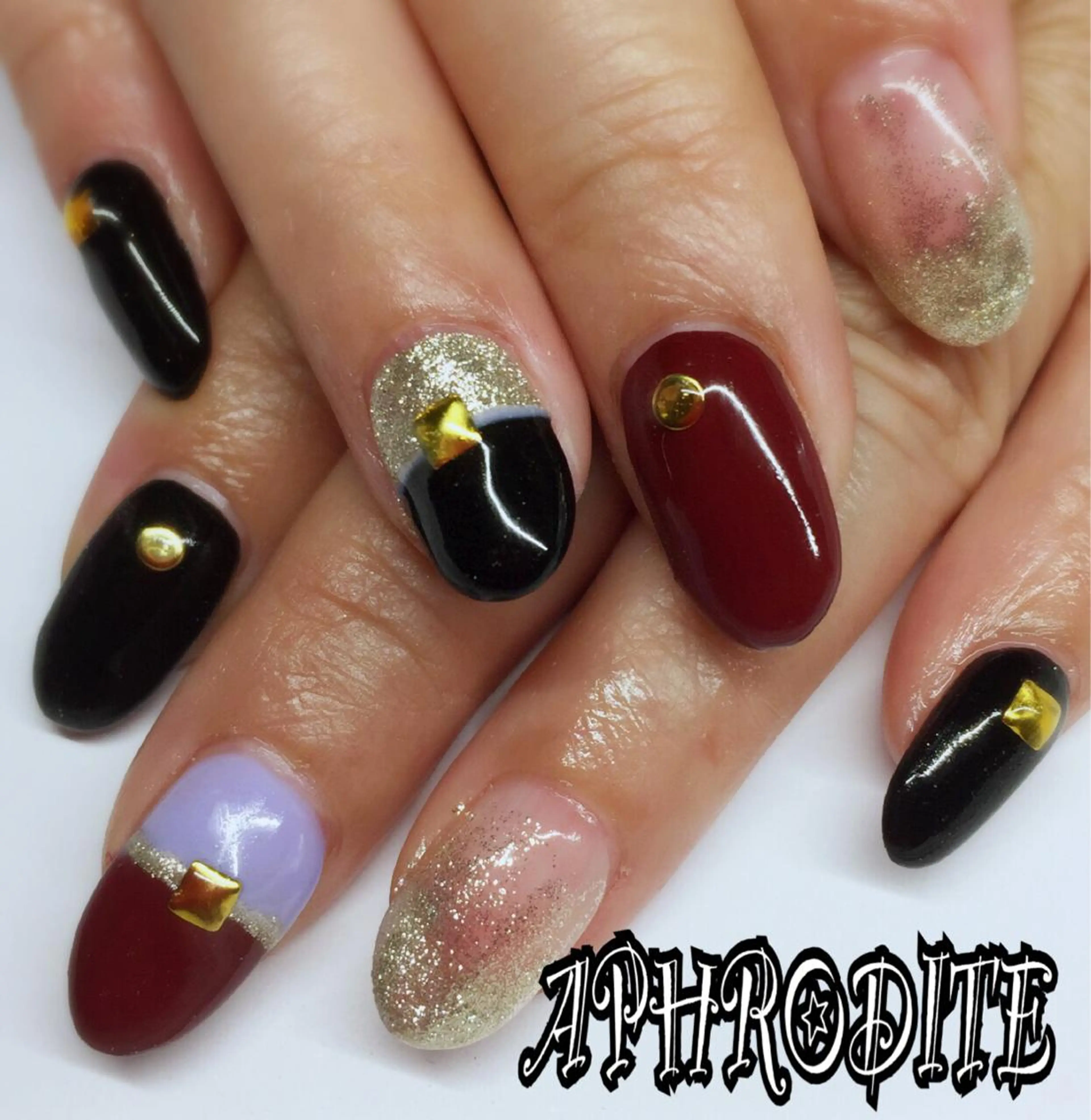 ネイル アートネイル ジェルネイル APHRODITE Nagisaのネイルデザイン