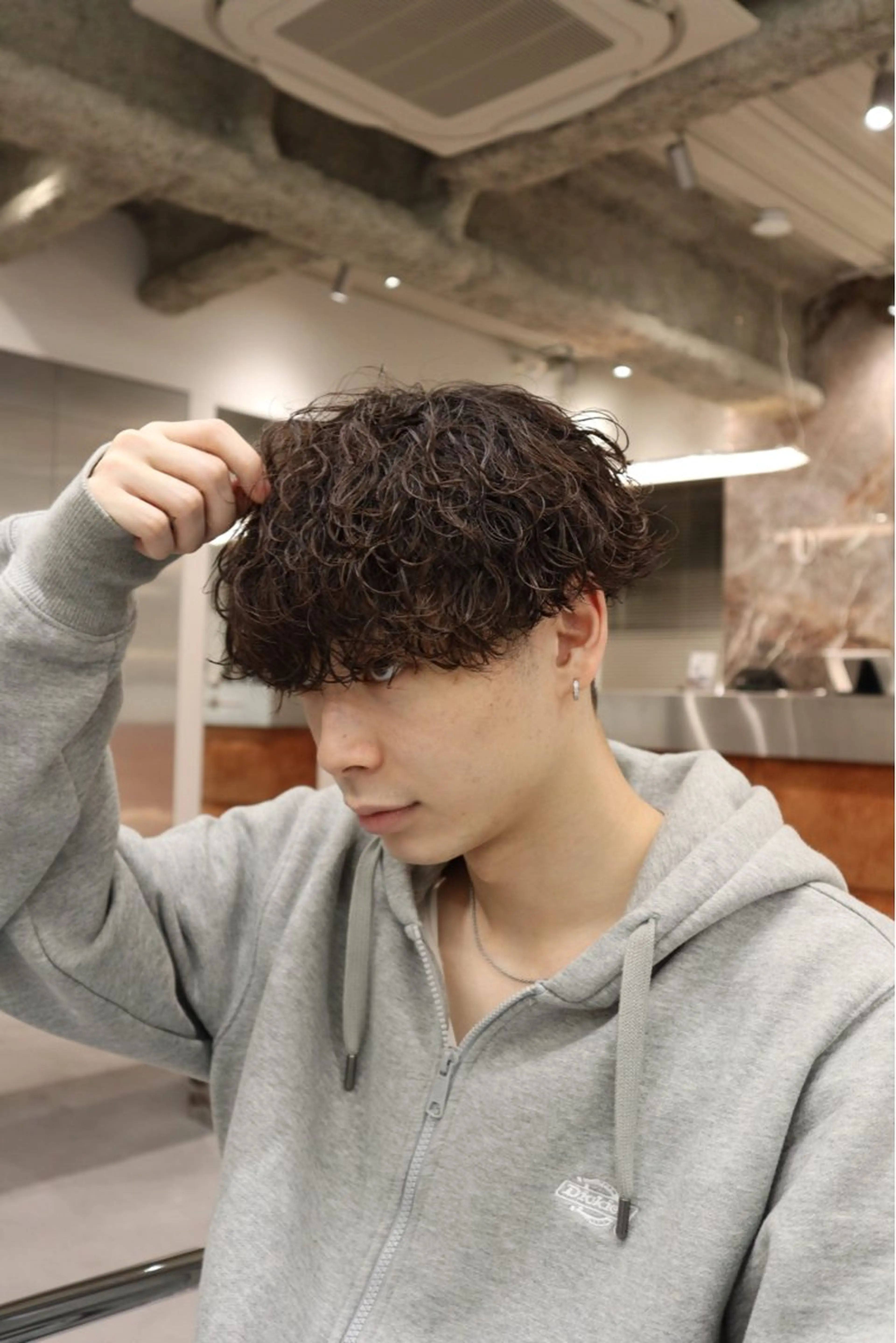 ショート パーマ メンズ カット パーマ トリートメント ヘアセット メンズ特化   西野 晴紀のヘアスタイル
