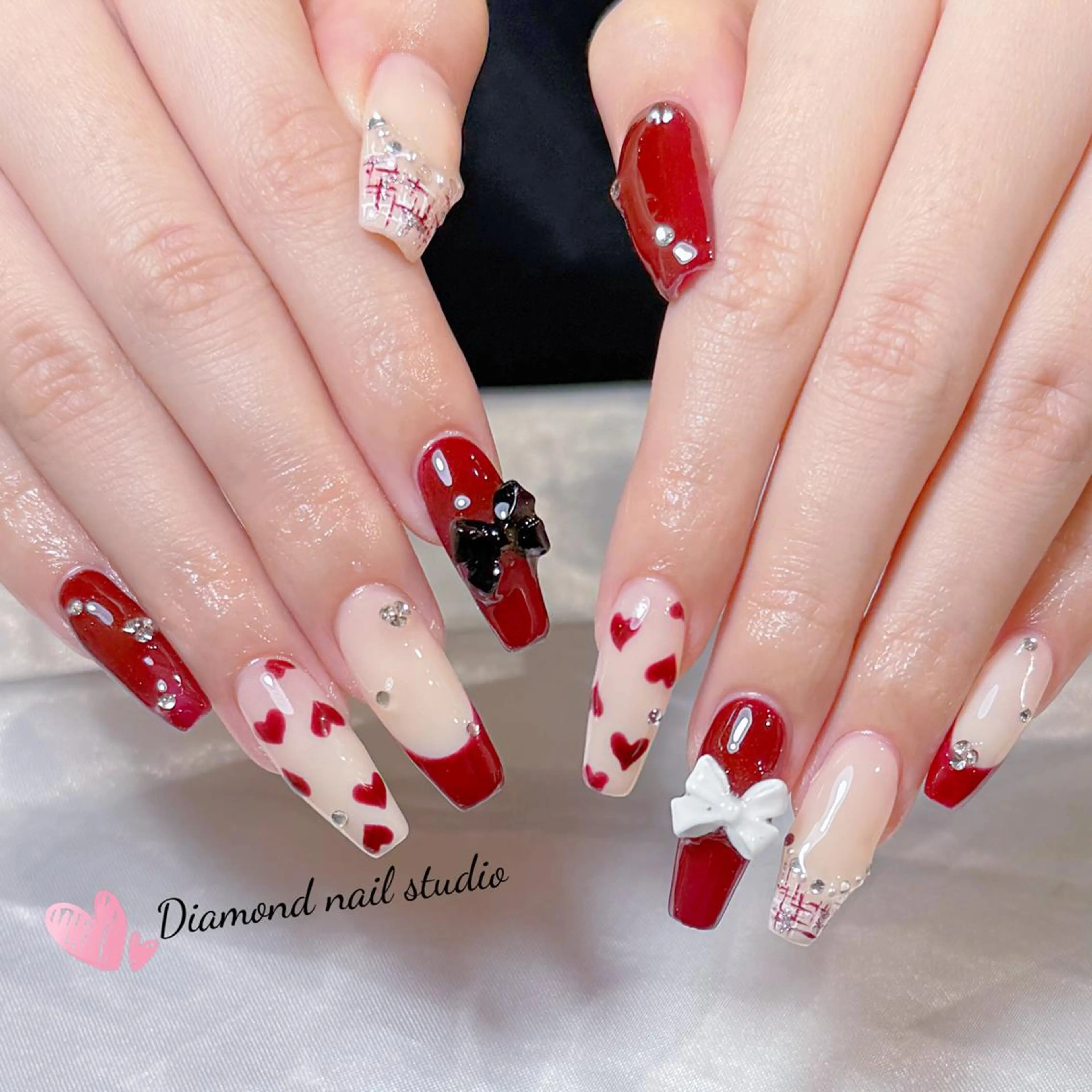 ネイル Diamond 🧚🏻♀️のネイルデザイン