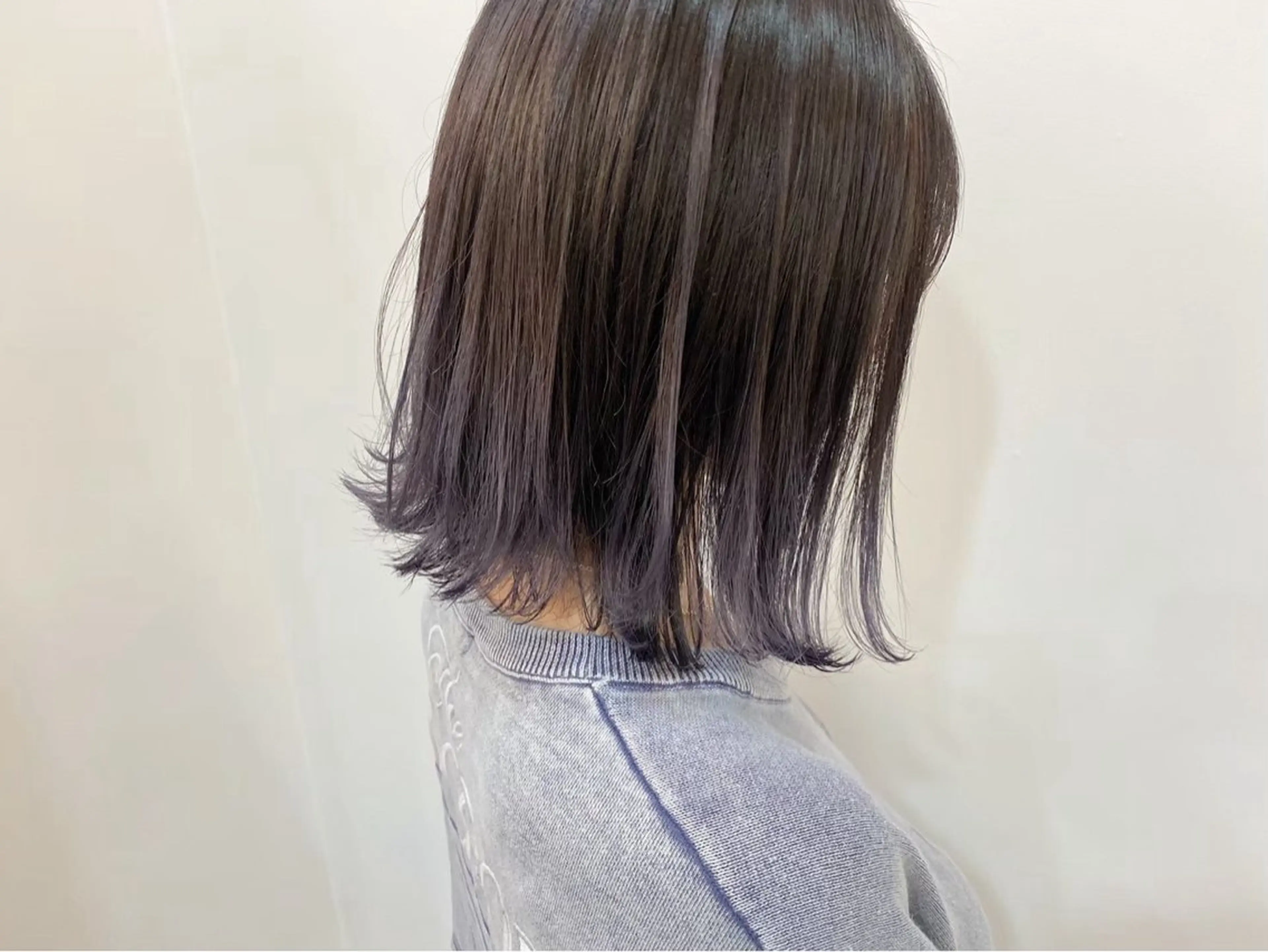 ミディアム knot hair&products成田公津の杜所属・林 莉瑠のヘアスタイル