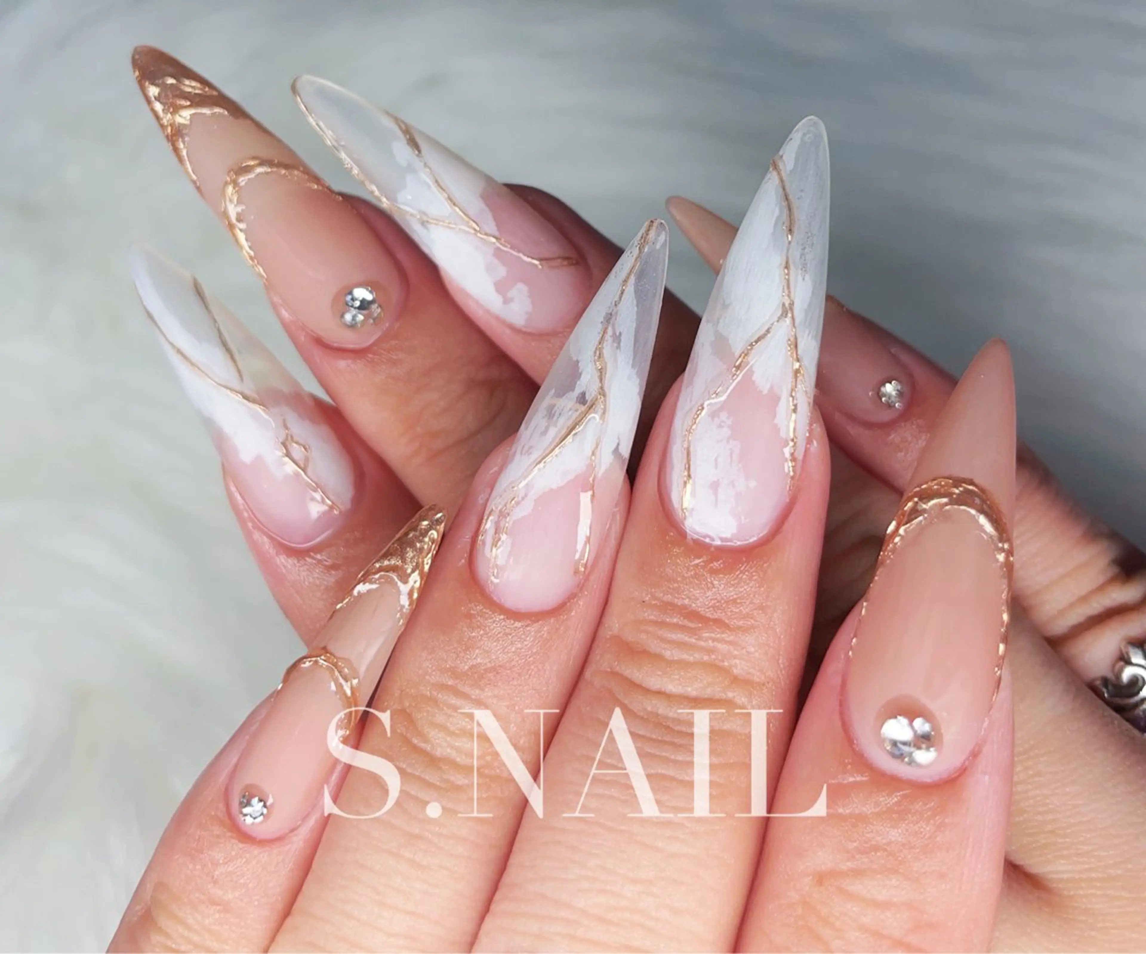 ネイル 大理石ネイル(マーブル) ニュアンスネイル ハンドネイル S♡NAIL所属・S.NAIL Suuのネイルデザイン