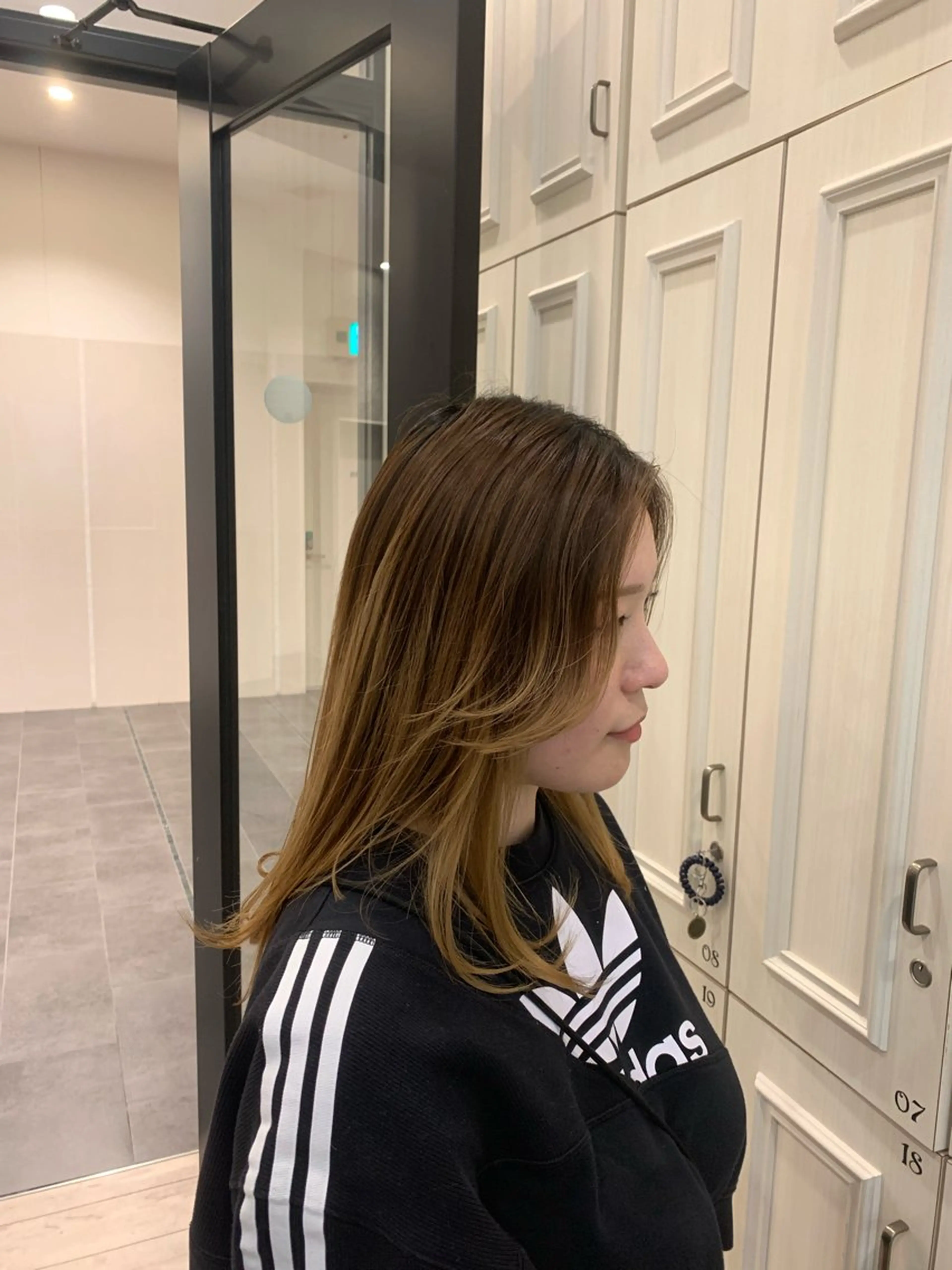 ロング 梅田美容室　山本 歩夢のヘアスタイル