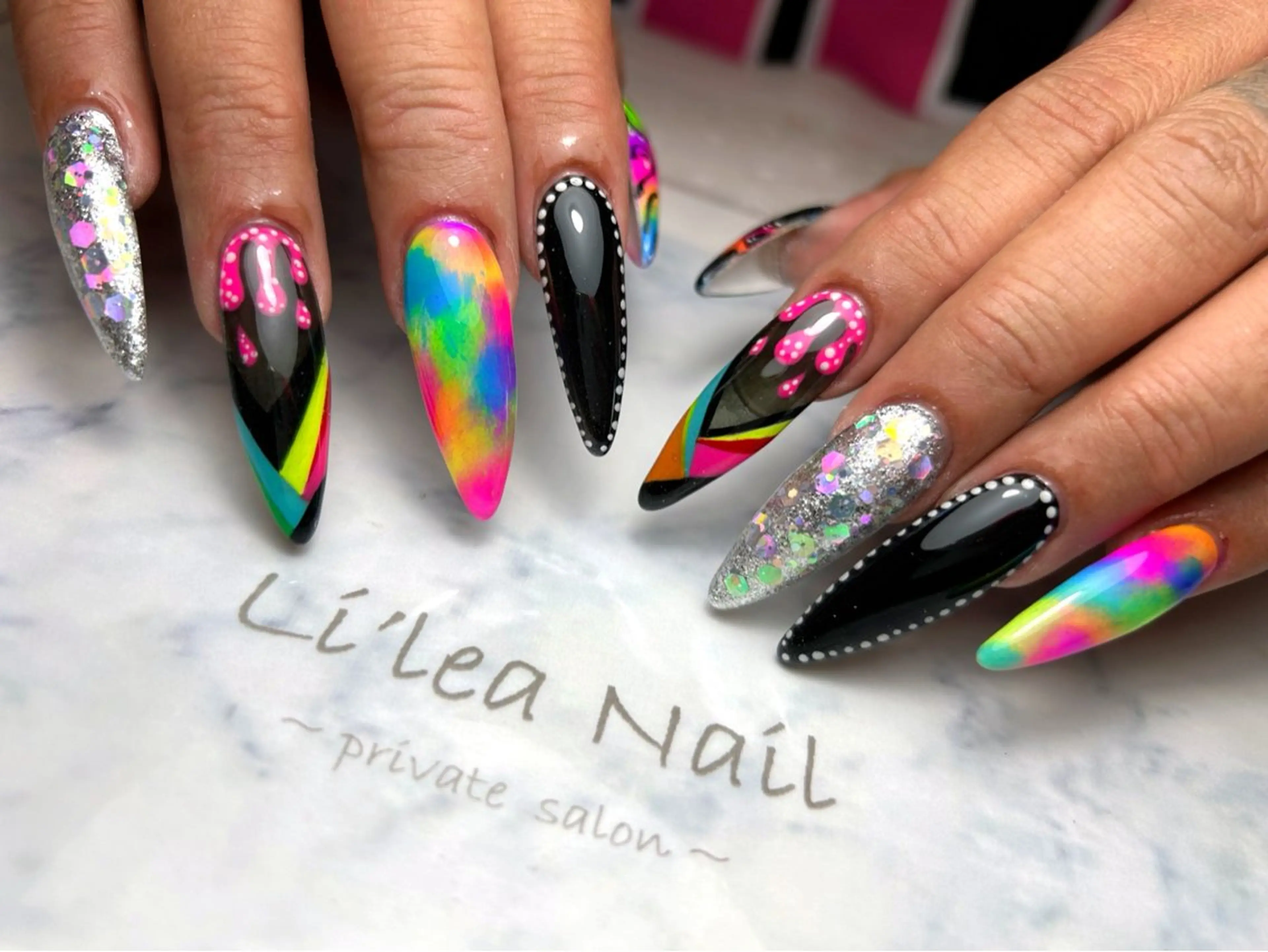 ネイル Li'leaNail AINAのネイルデザイン
