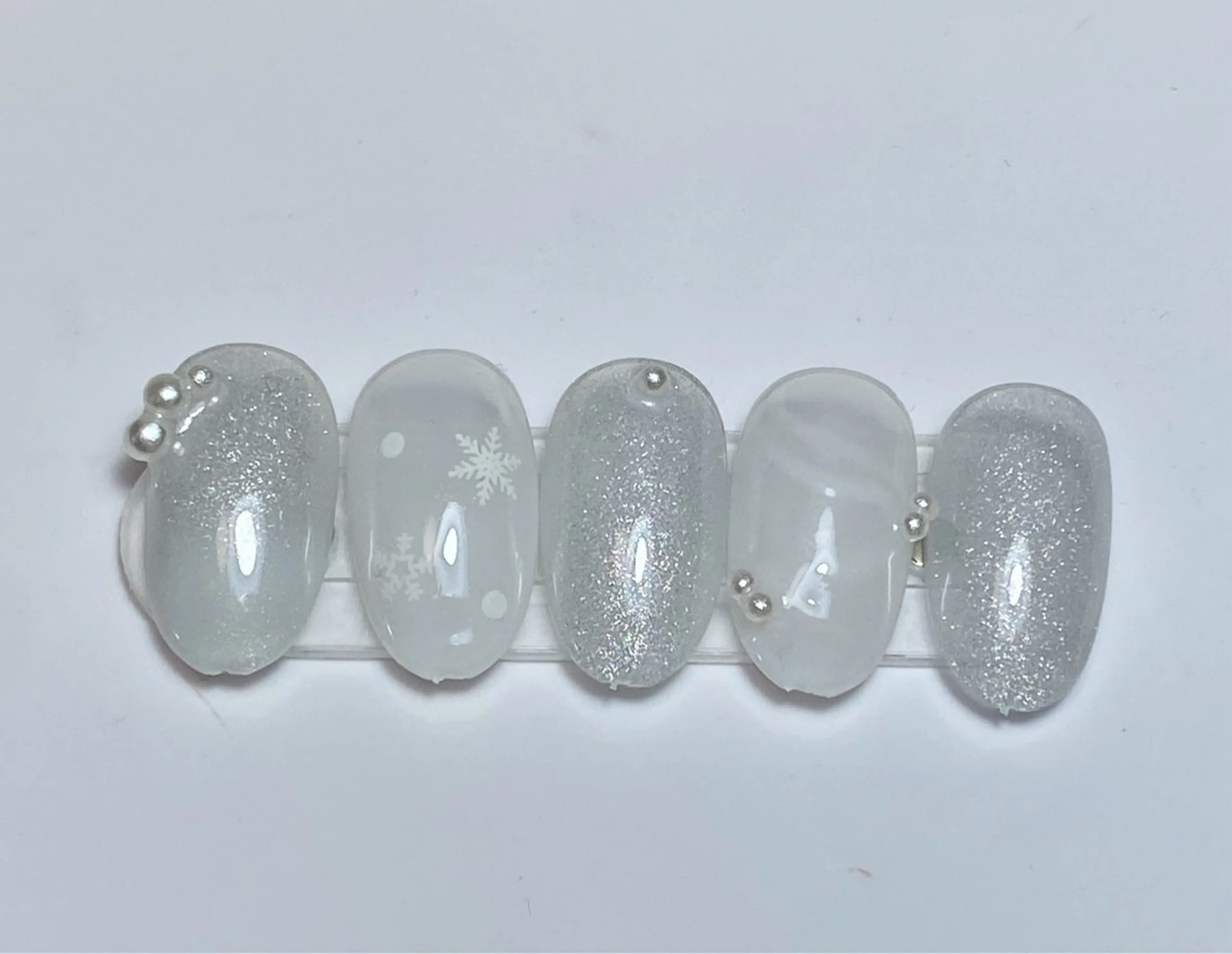 「定額デザイン」雪☃️ (★オフ込み)オフありの方メーセジお願いしますの写真