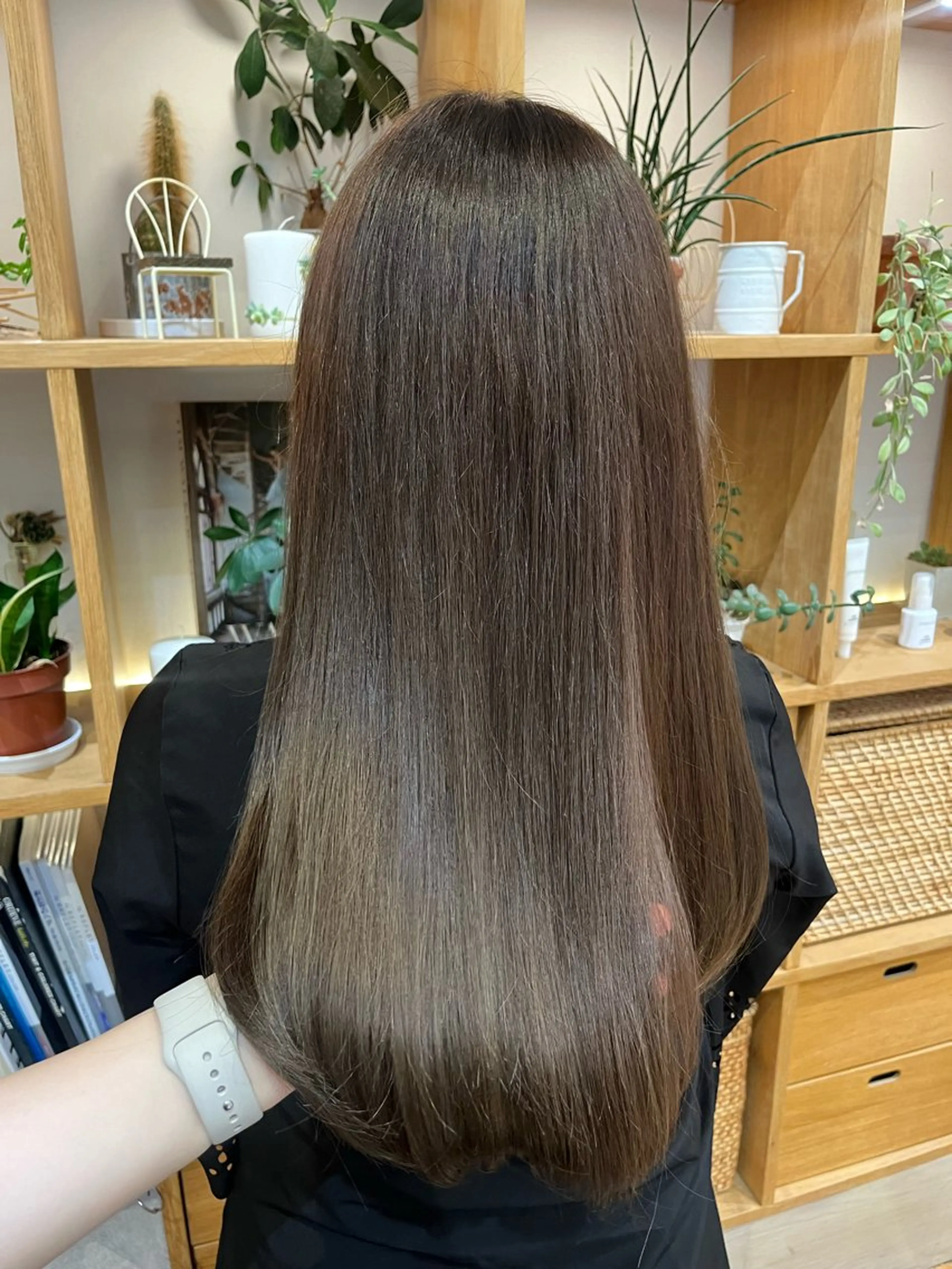 ロング ヘアカラー つじしおり／ ショートヘア募集のヘアスタイル