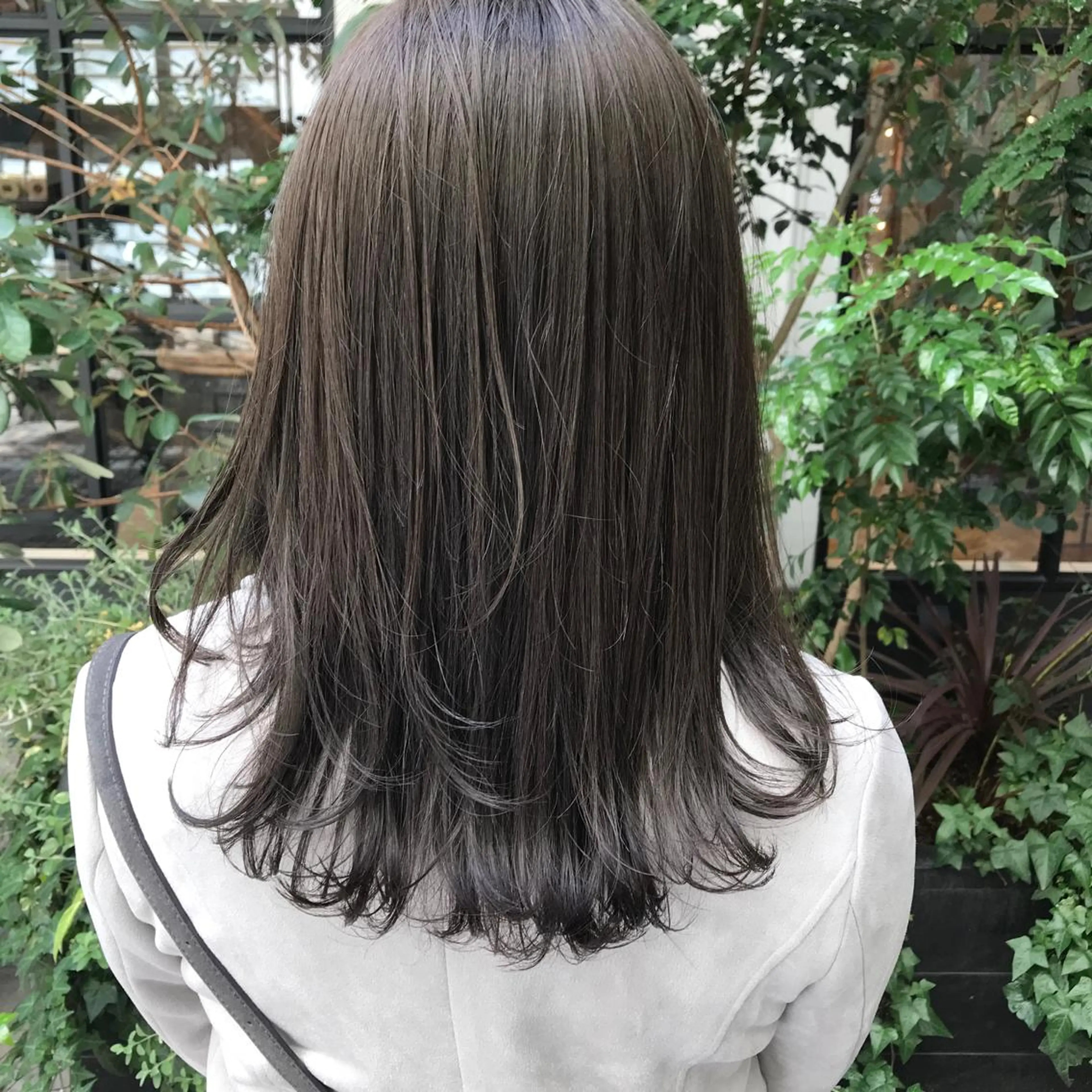ミディアム LOMA🇰🇷 銀座クボタのヘアスタイル