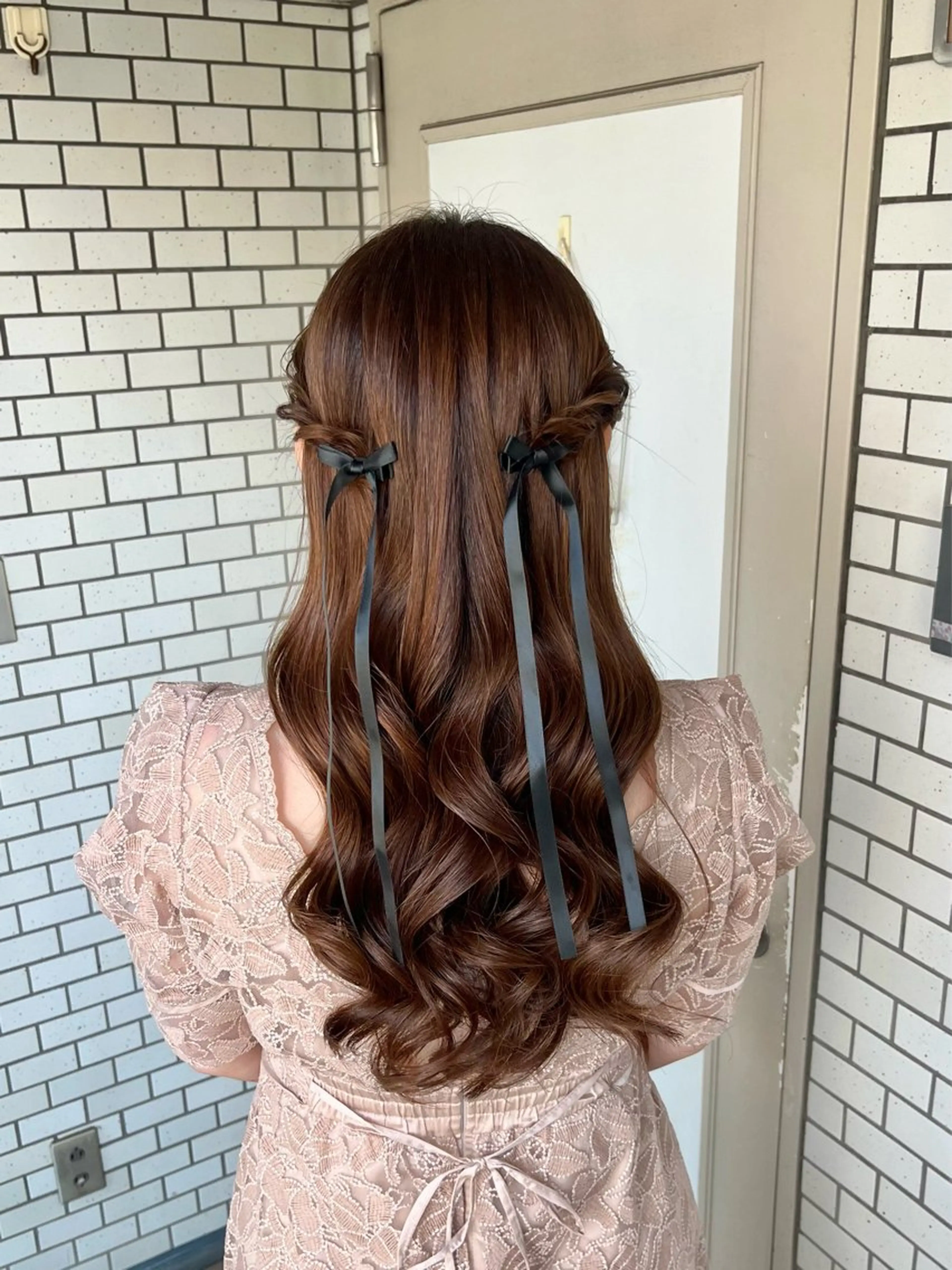 ヘアアレンジ 結婚式・ブライダル 髪飾り ヘアセット 参列 ✽ 推し活ヘア 💕ゆり🐈🐾のヘアスタイル