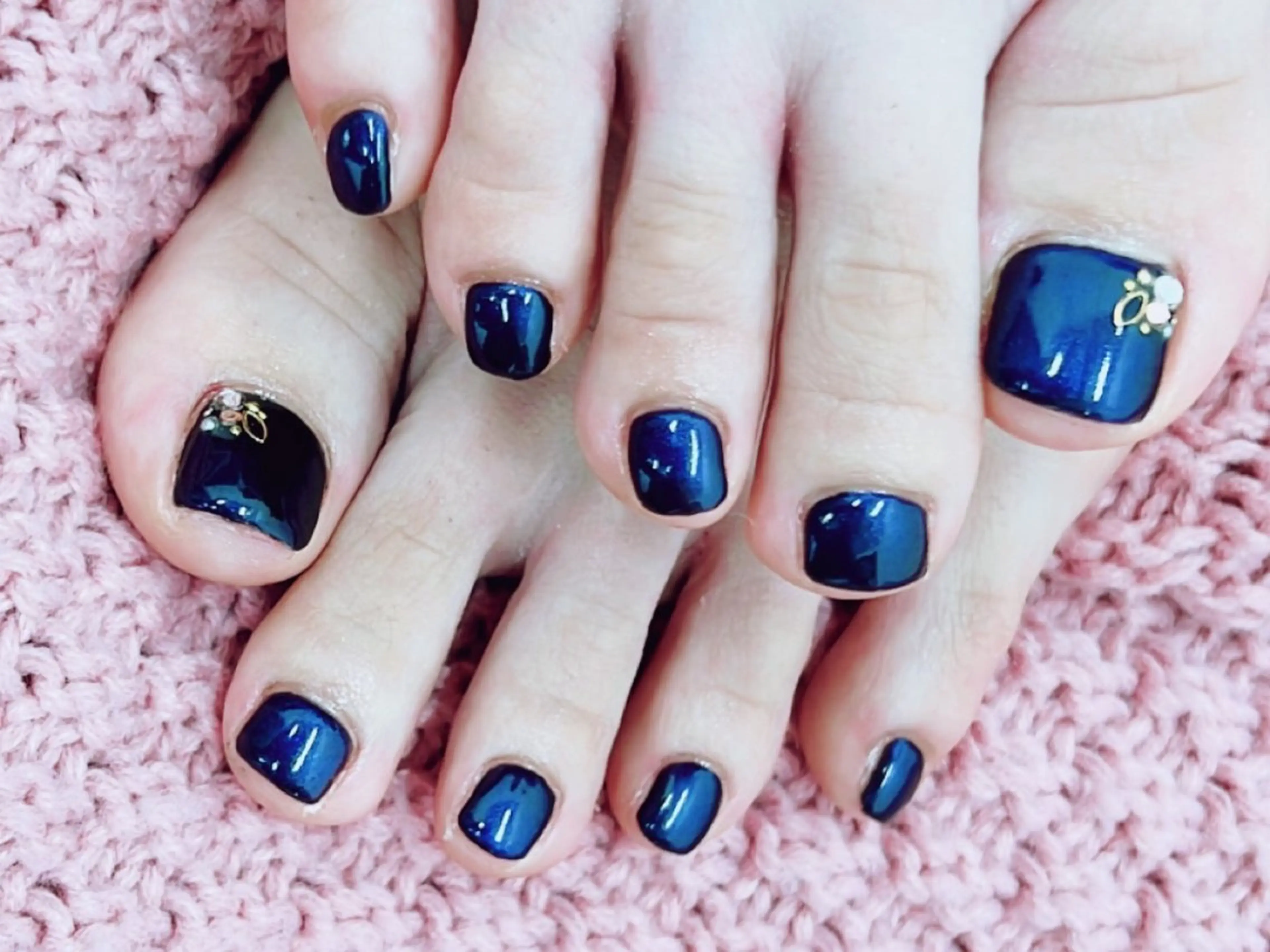 【フットオフなし】💎親指アート💎の写真