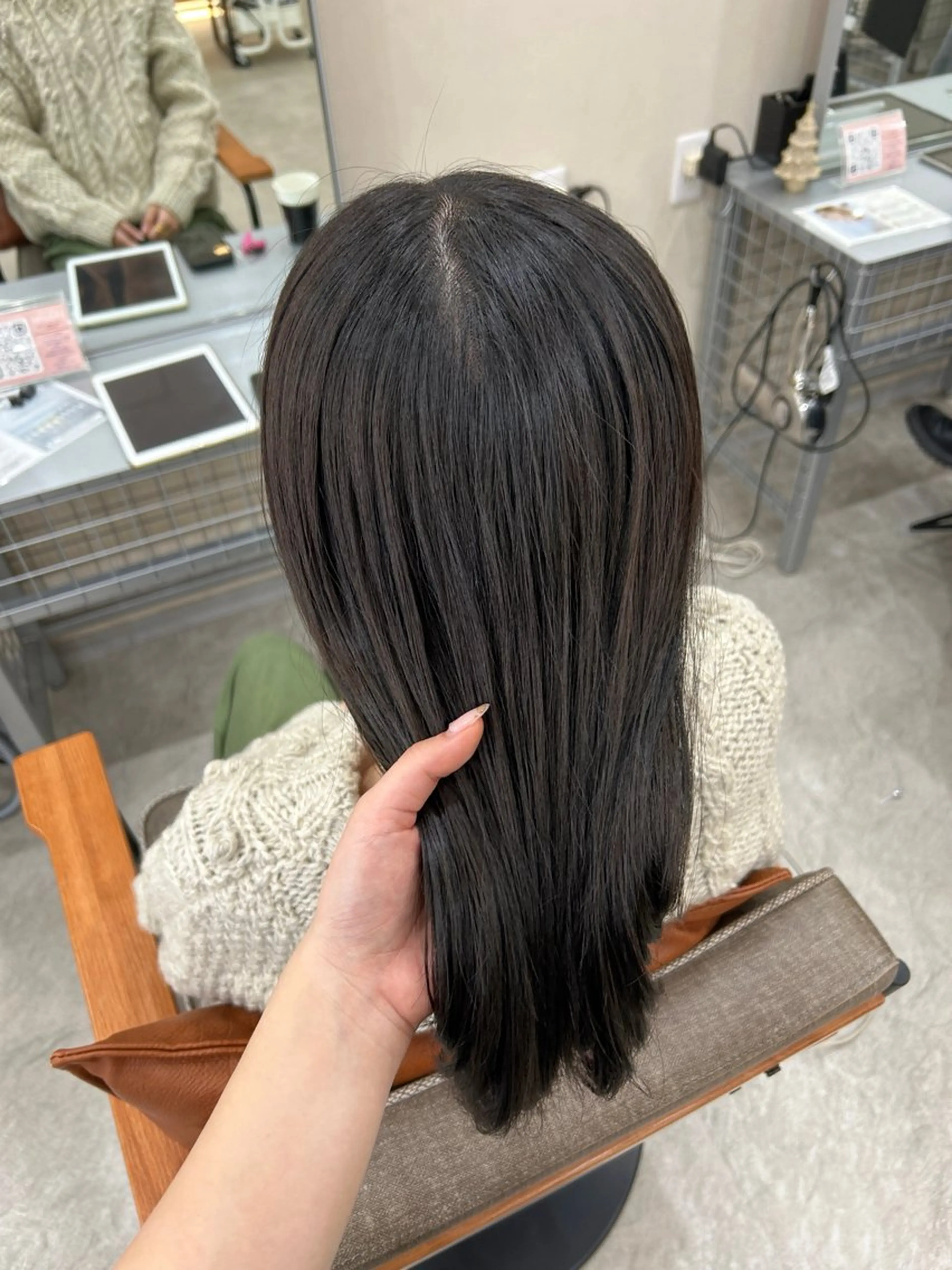 ロング カット ヘアカラー トリートメント MIDORI🌙 透明感/ベージュのヘアスタイル
