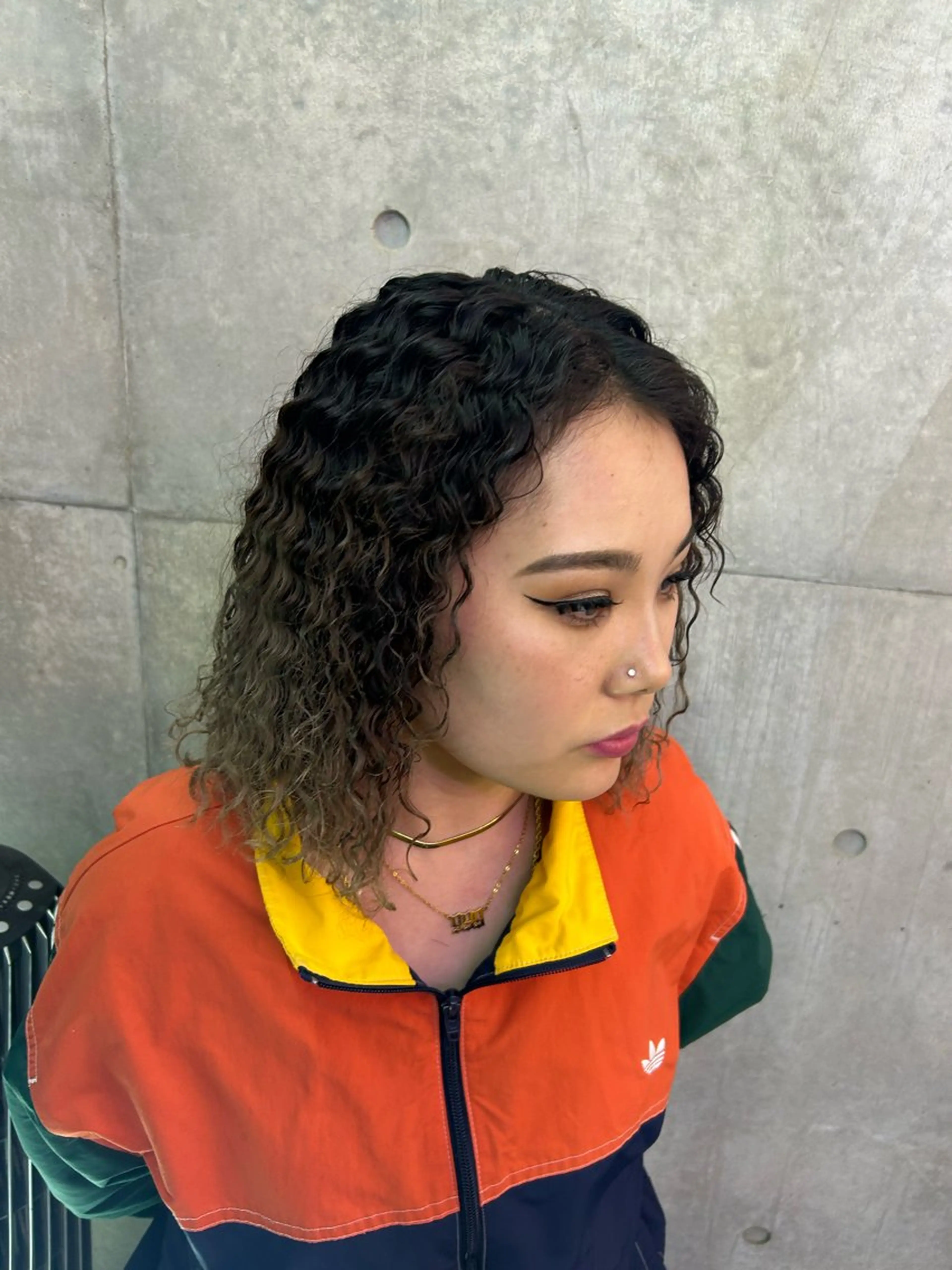 ミディアム パーマ 濱田 春瑠のヘアスタイル