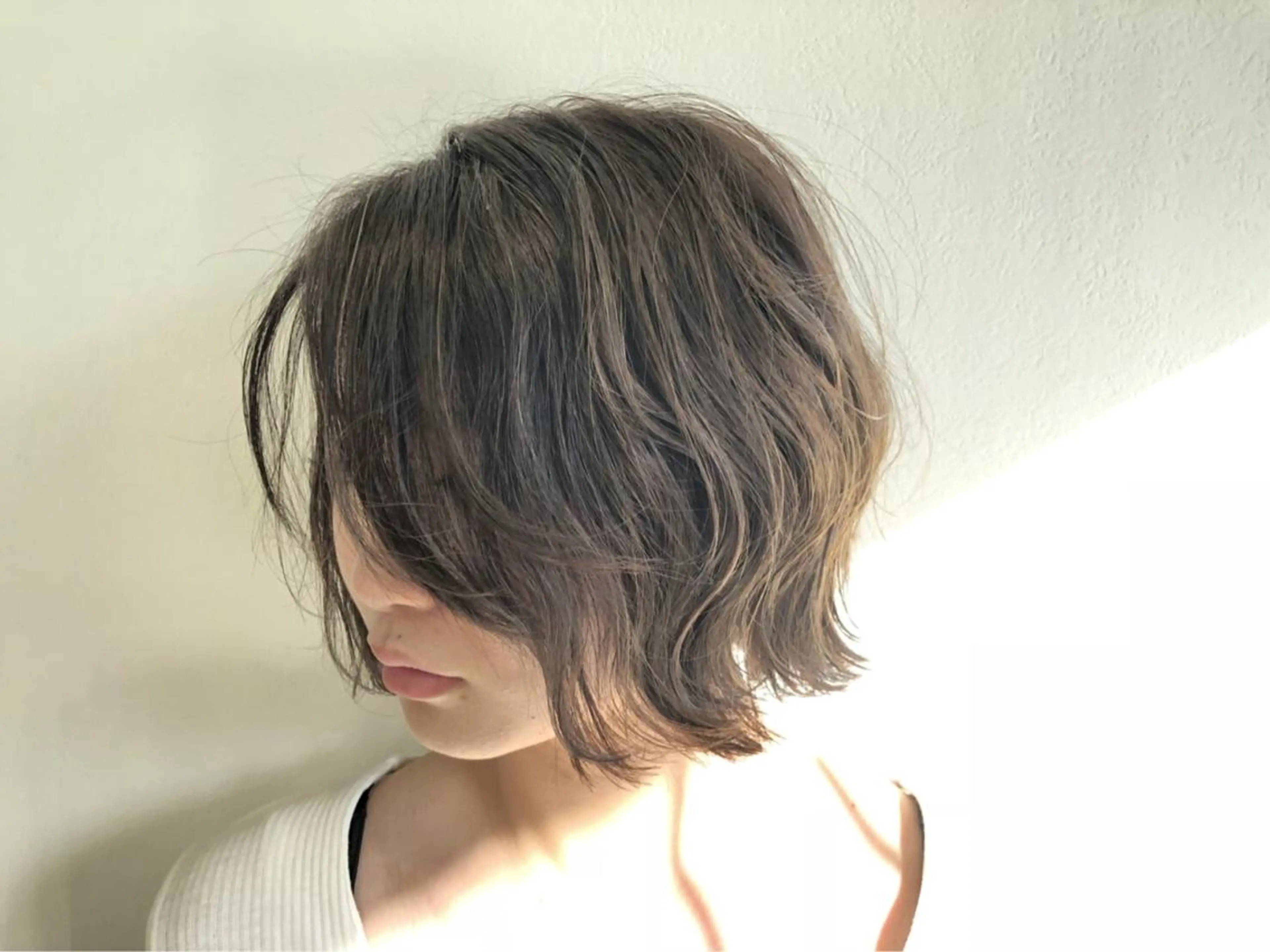 ミディアム カラー ヘアアレンジ 透明感カラー ハイライトカラー ハイライト スズキ シオリのヘアスタイル