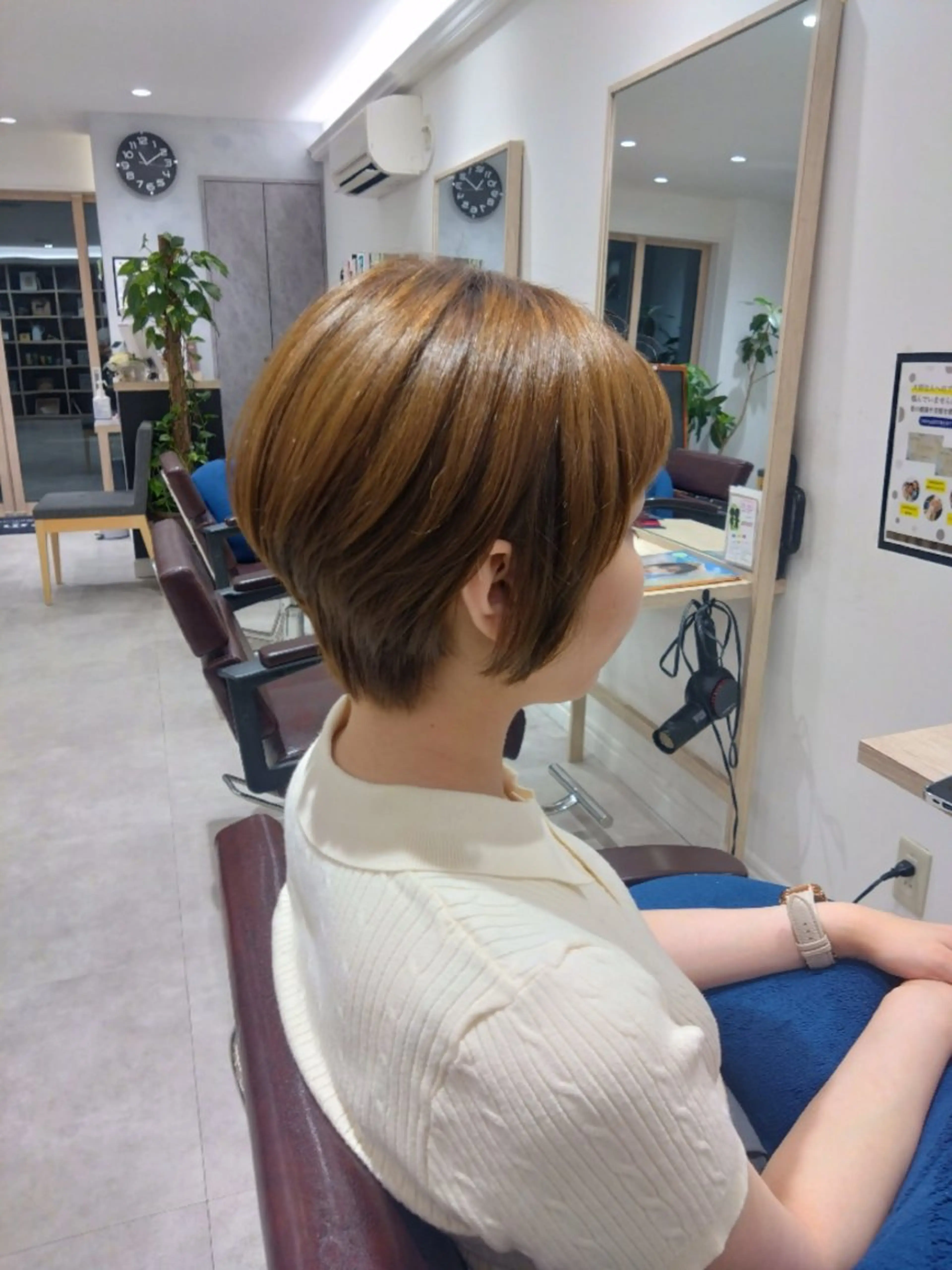 ショート 顔周りカット 中山 樹のヘアスタイル
