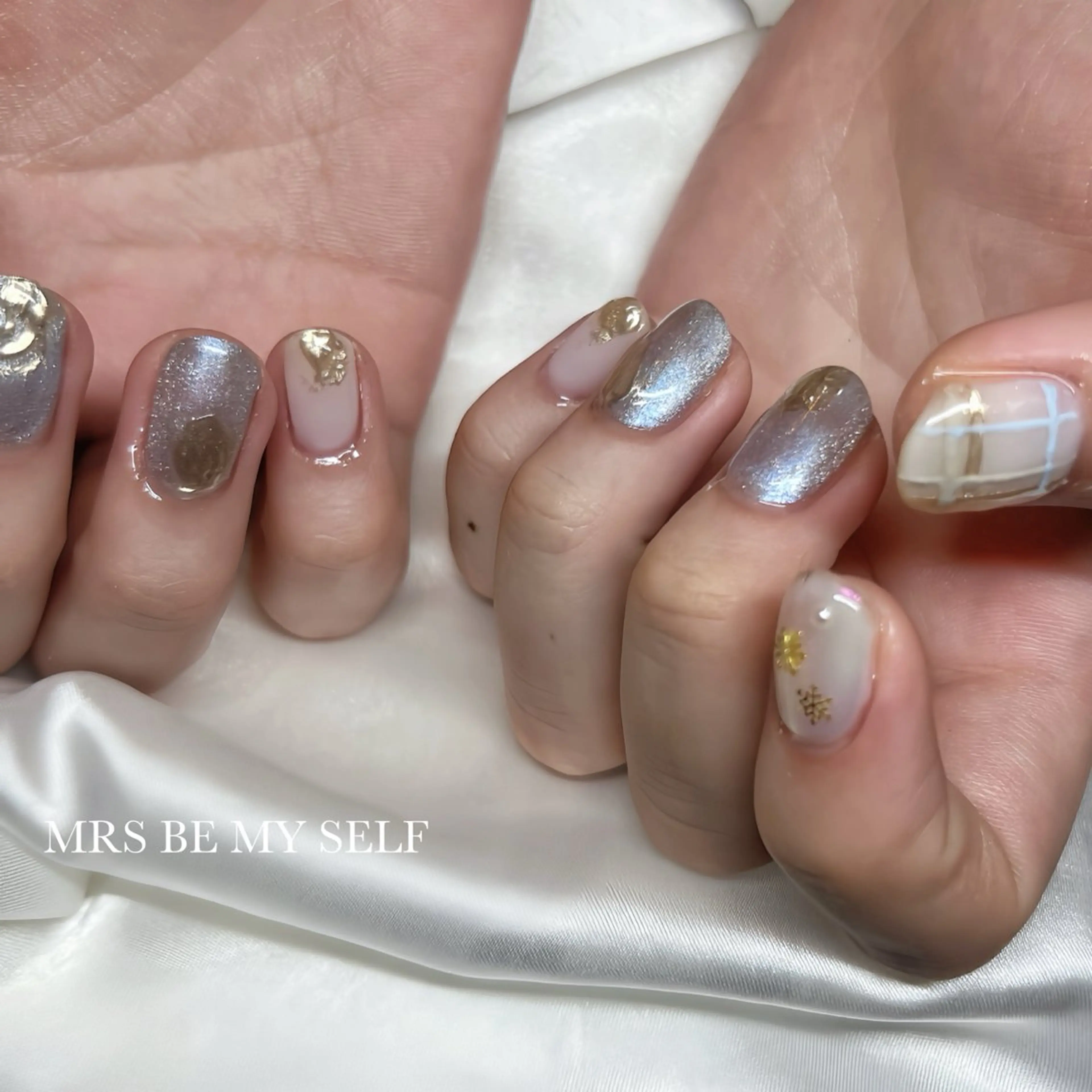 ネイル ブルー 冬ネイル ハンドネイル MRS/ miyu🎀のネイルデザイン