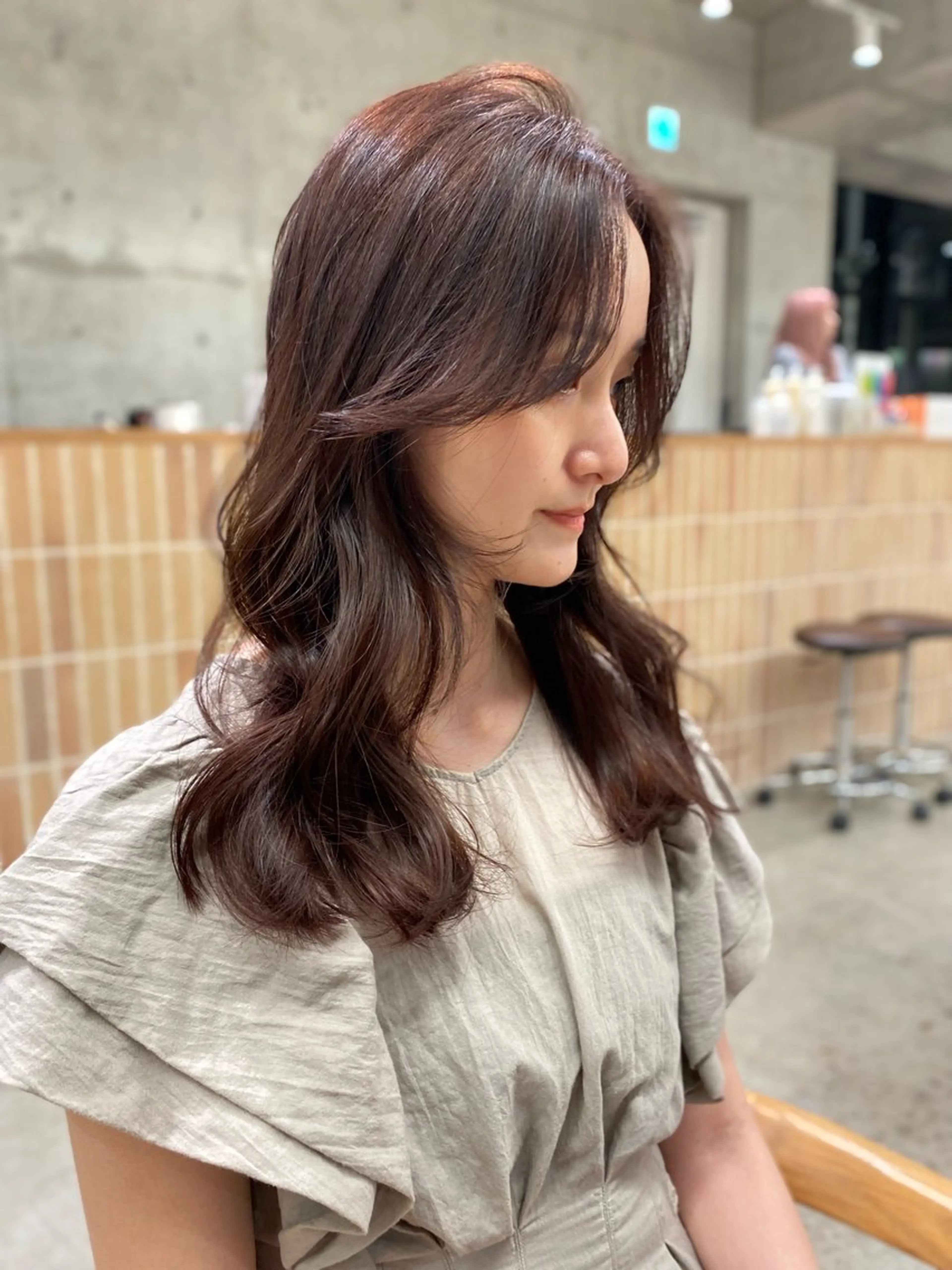 ミディアム カラー カット ヘアカラー トリートメント レイヤー/柔色 /saKiのヘアスタイル